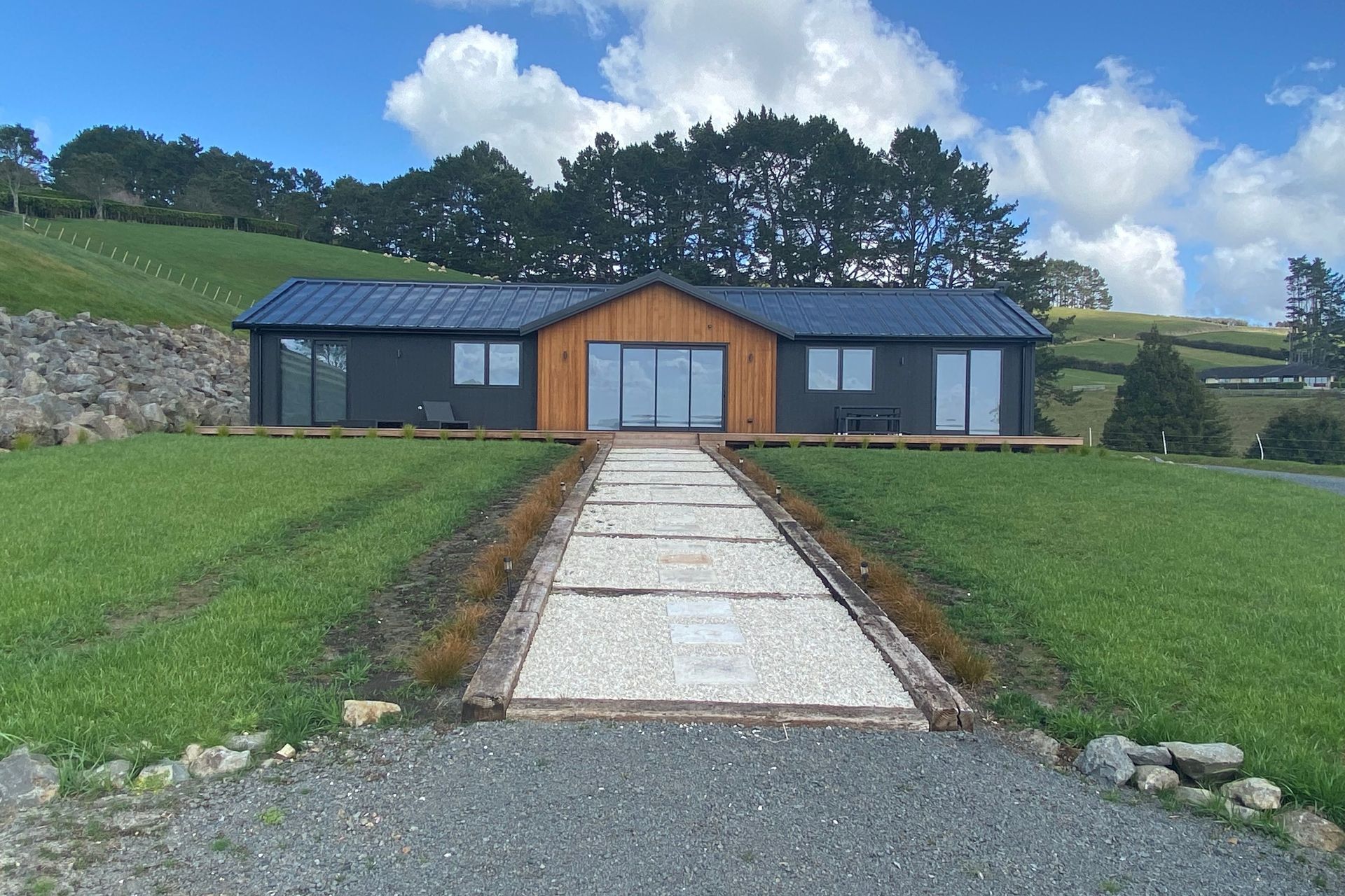 Supporting Image 5 for Reflekt Design