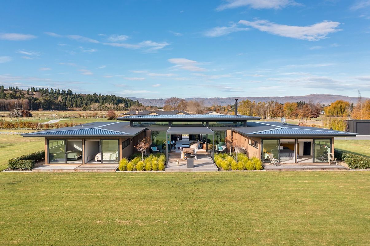 Tour of The Prairie House | Gary Todd Architecture