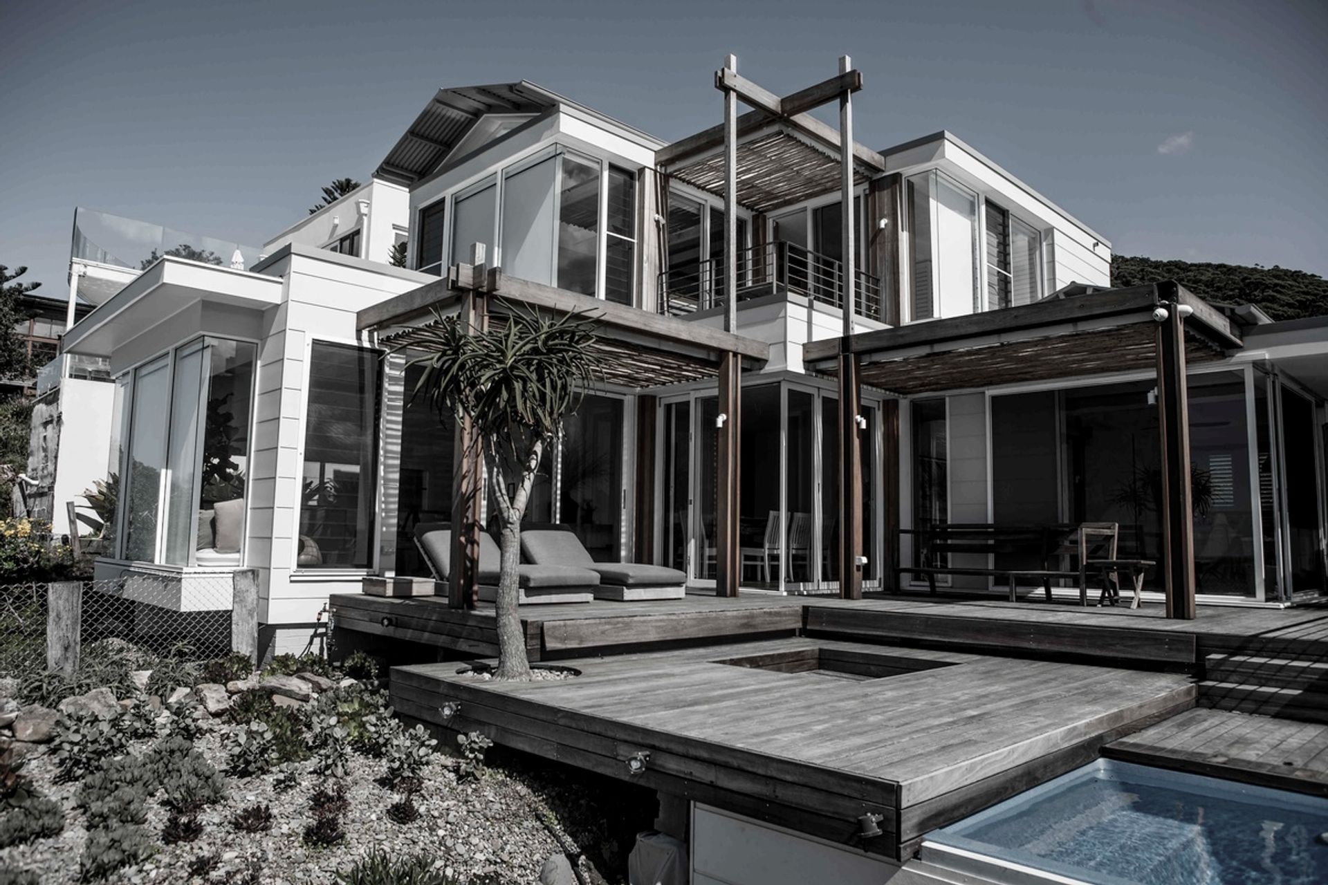 Supporting Image 1 for Legend Design Studio