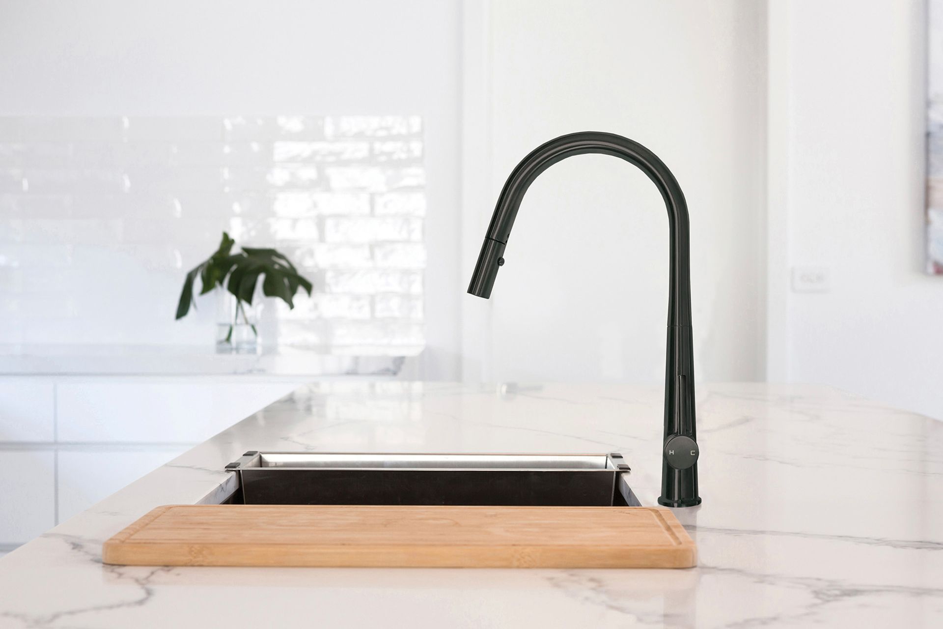 Supporting Image 1 for Voda Plumbingware
