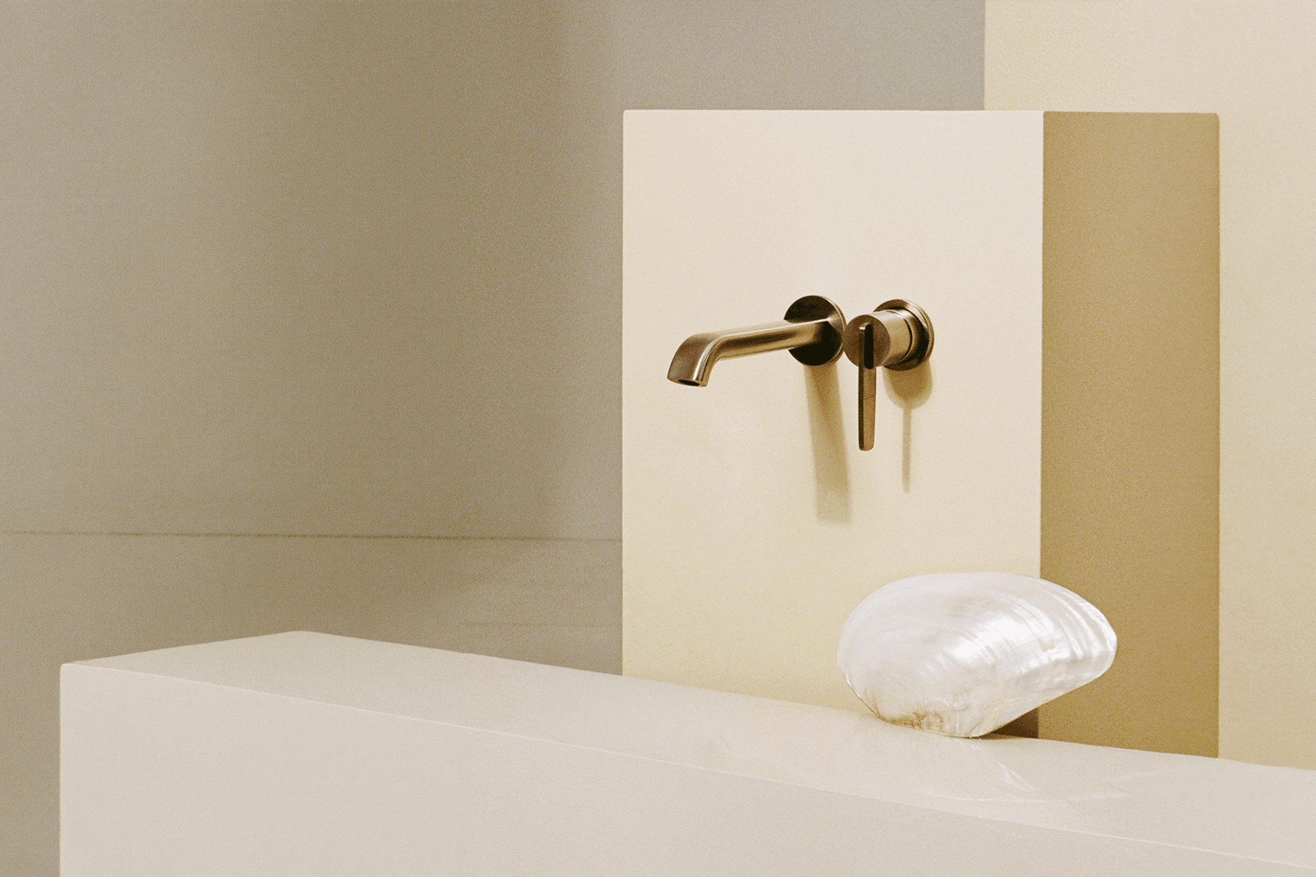 Supporting Image 2 for Robertson Bathware