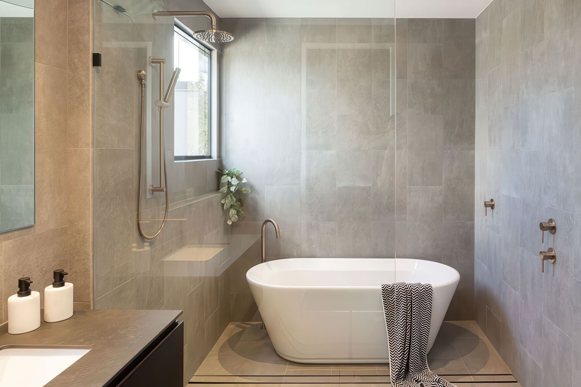 Supporting Image 2 for Designer Bathware