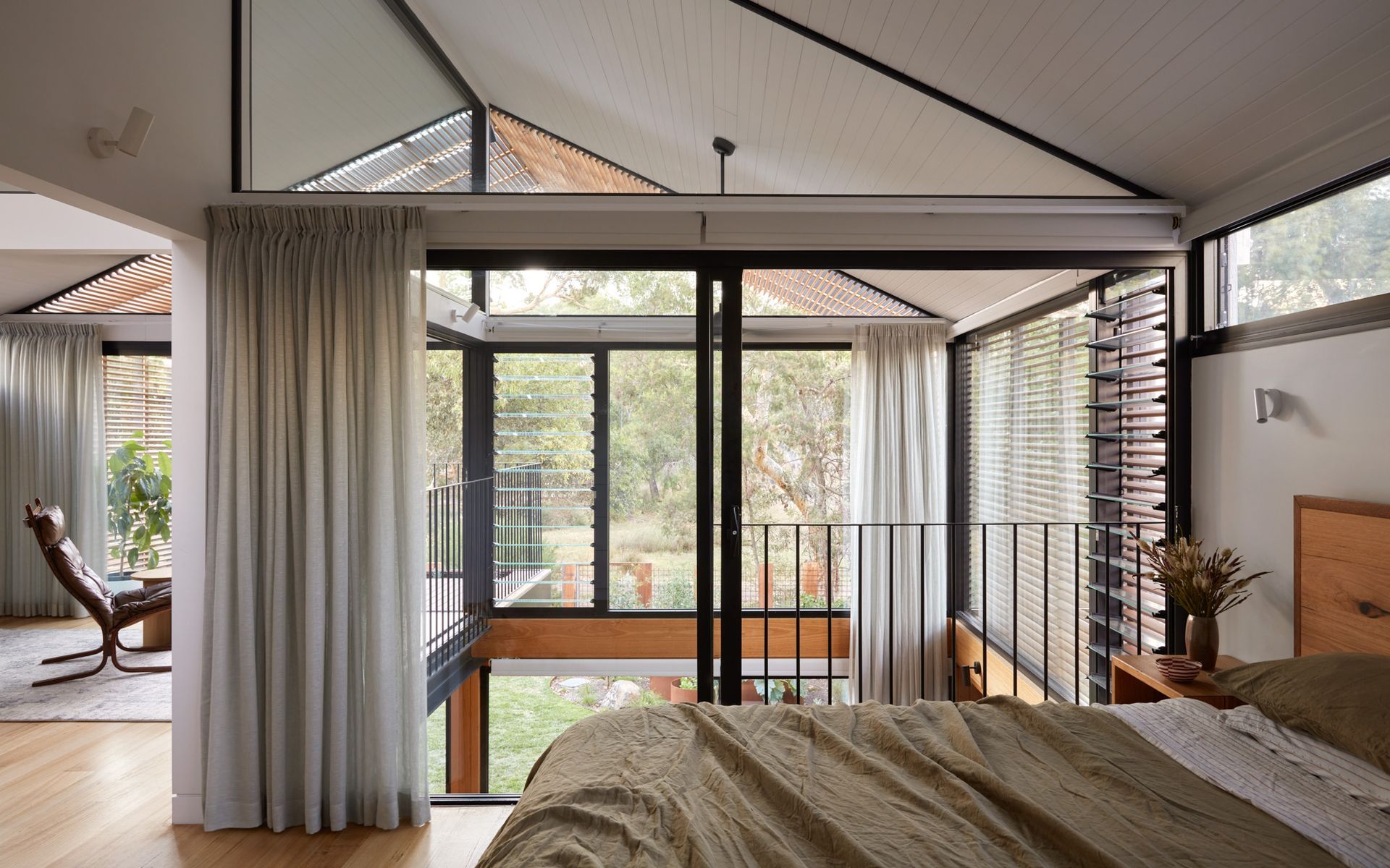 Supporting Image 7 for SOM Blinds