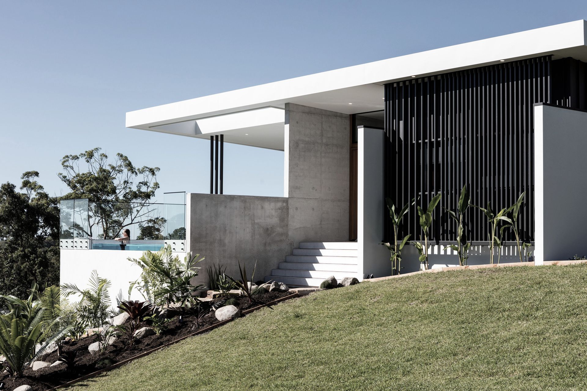 Supporting Image 1 for Lamper Constructions