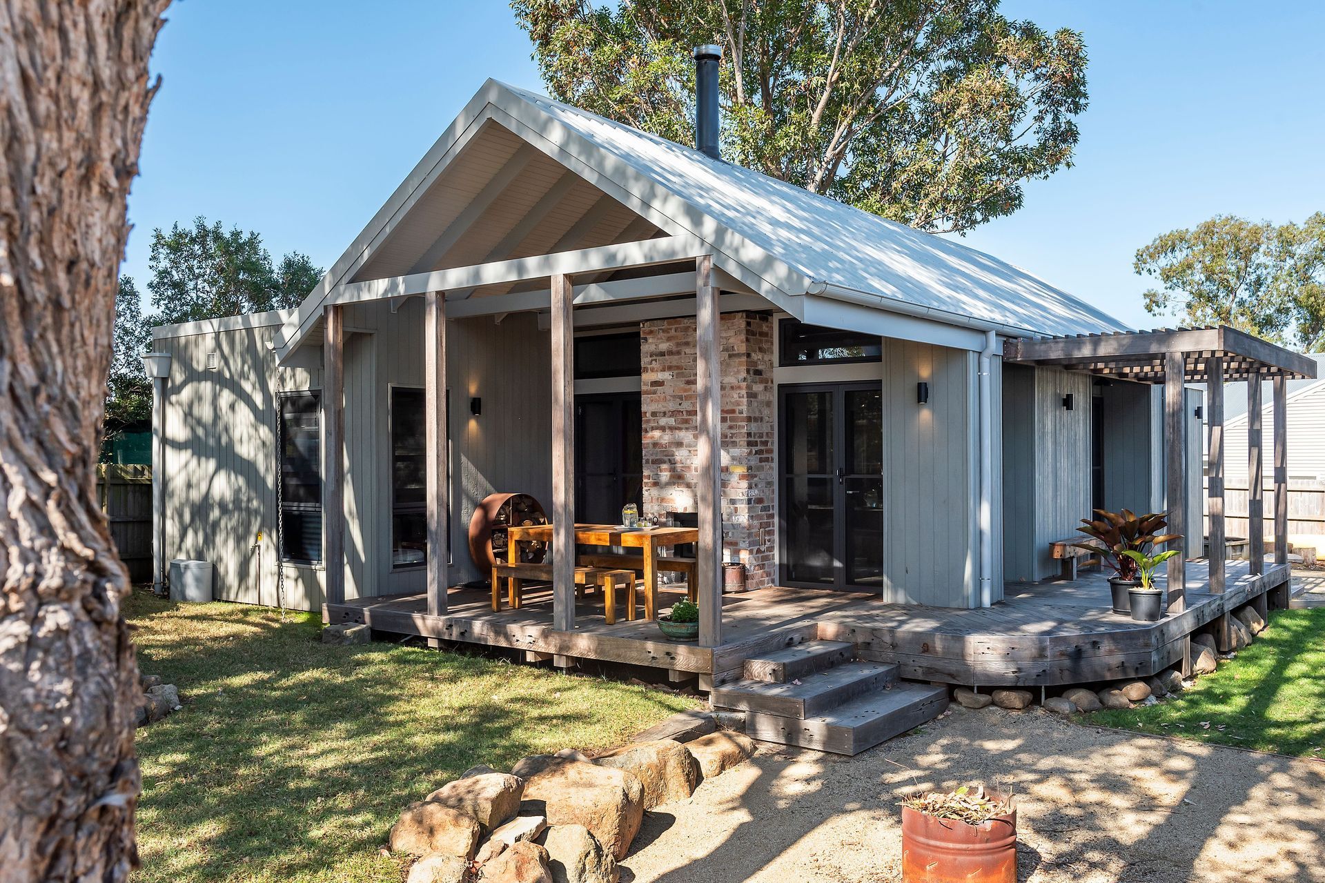 Hero Banner for Prescom Constructions