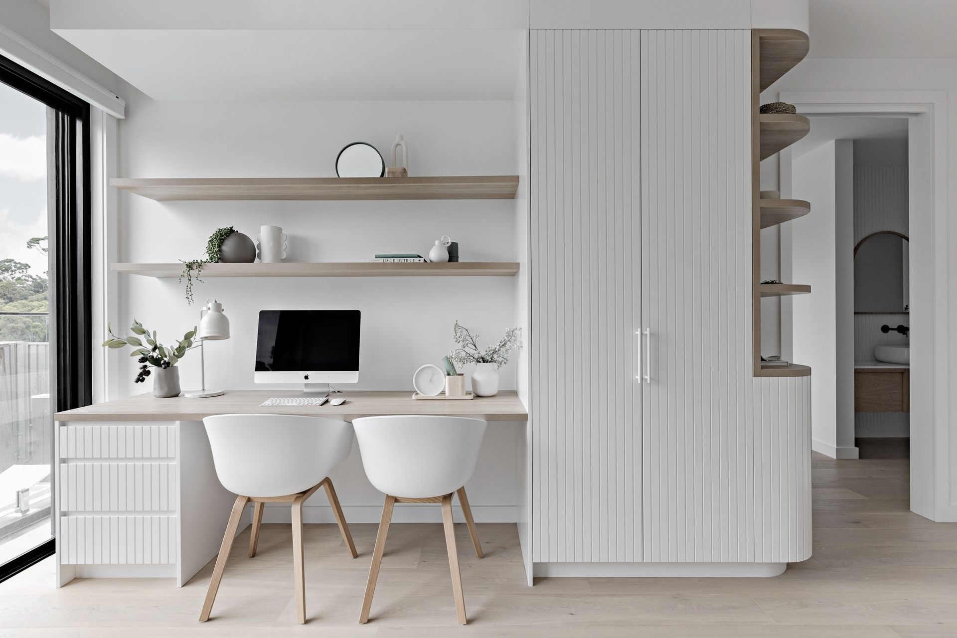 Supporting Image 1 for LUX BUILDING