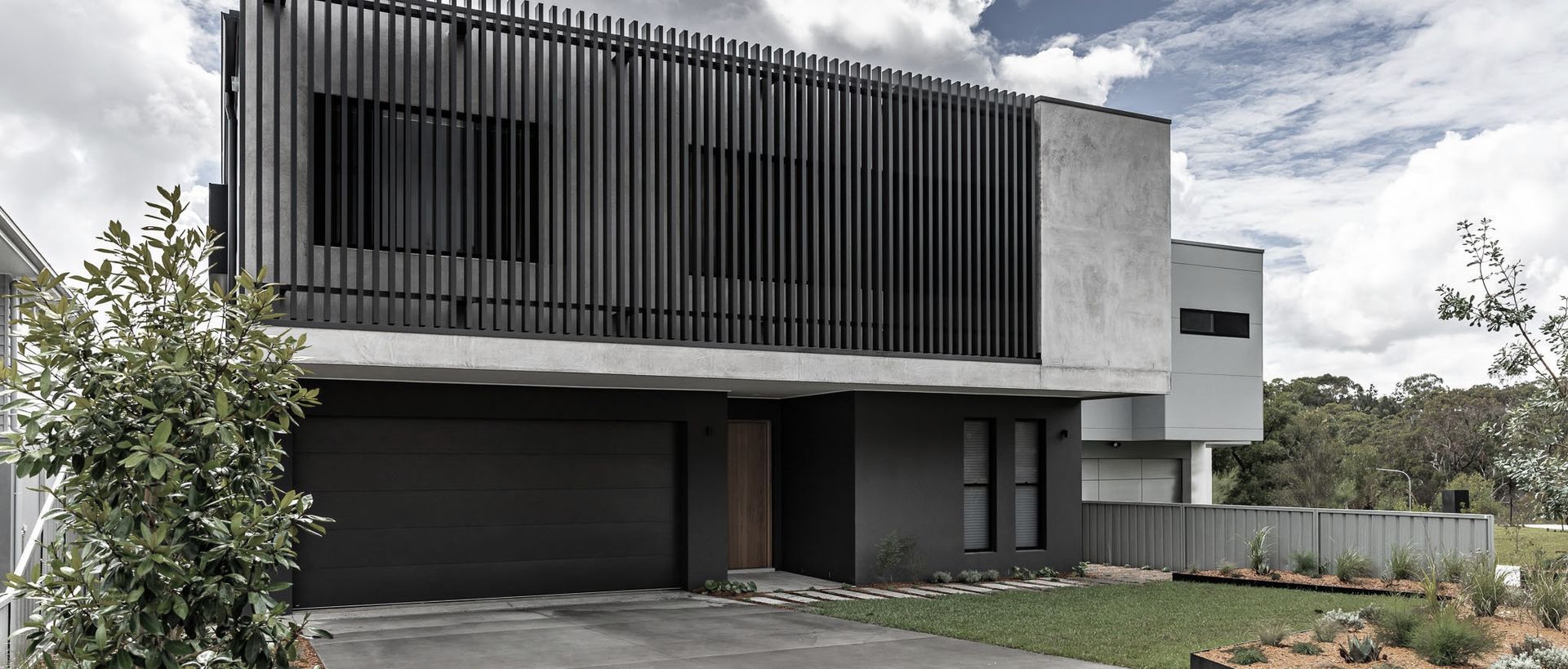 Supporting Image 2 for LUX BUILDING