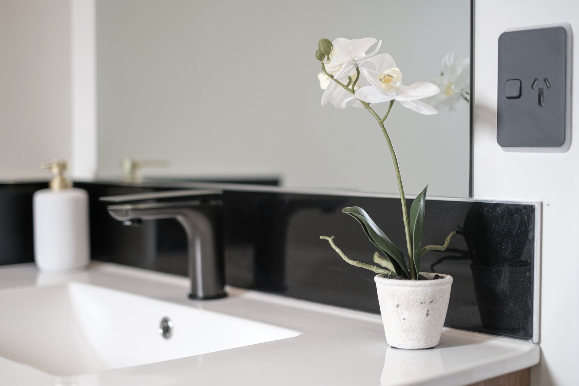 Supporting Image 2 for BuildMac