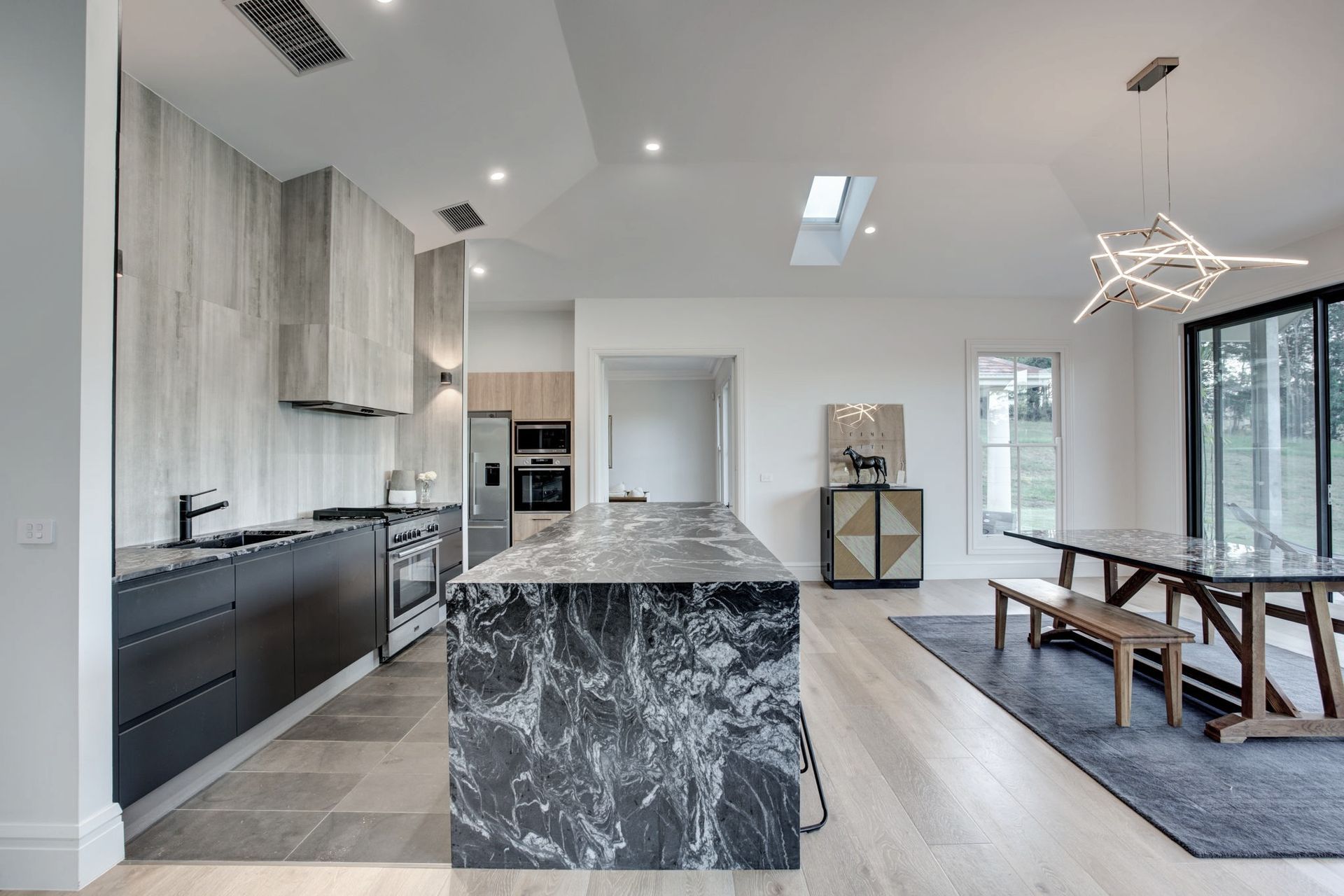 Hero Banner for Advance Building Services