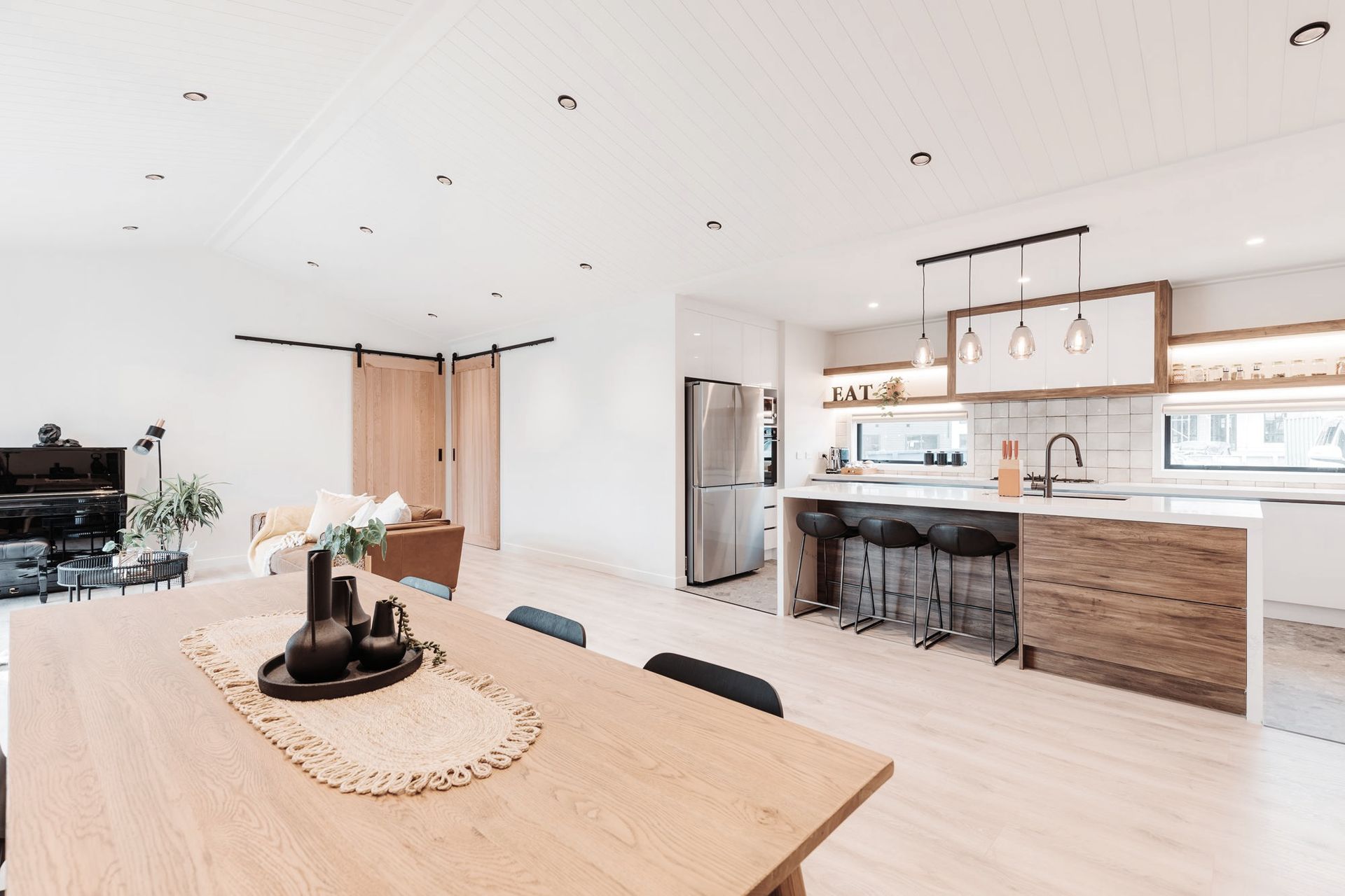 Hero Banner for Booming Builders