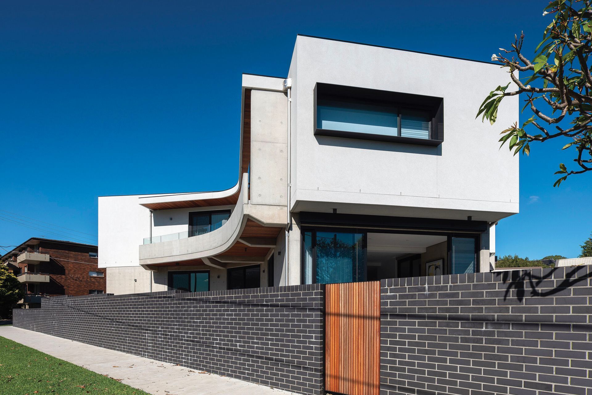 Supporting Image 1 for Pazcon