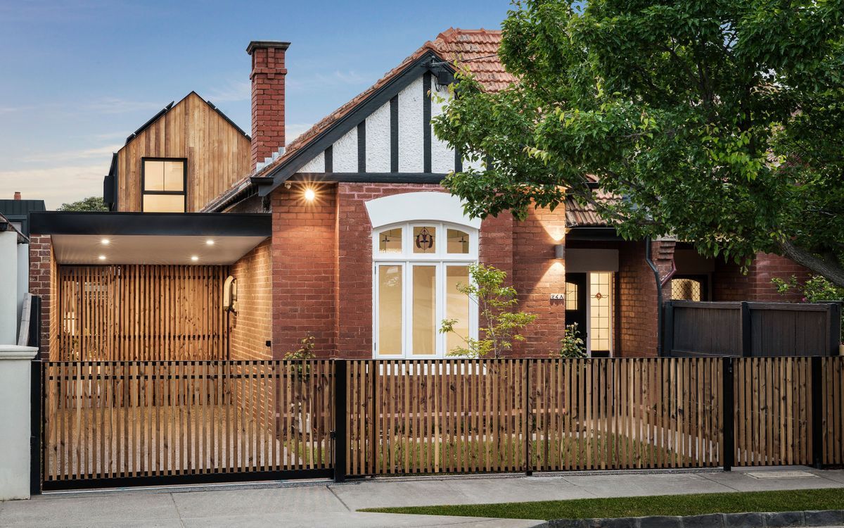Homes By Artisan banner