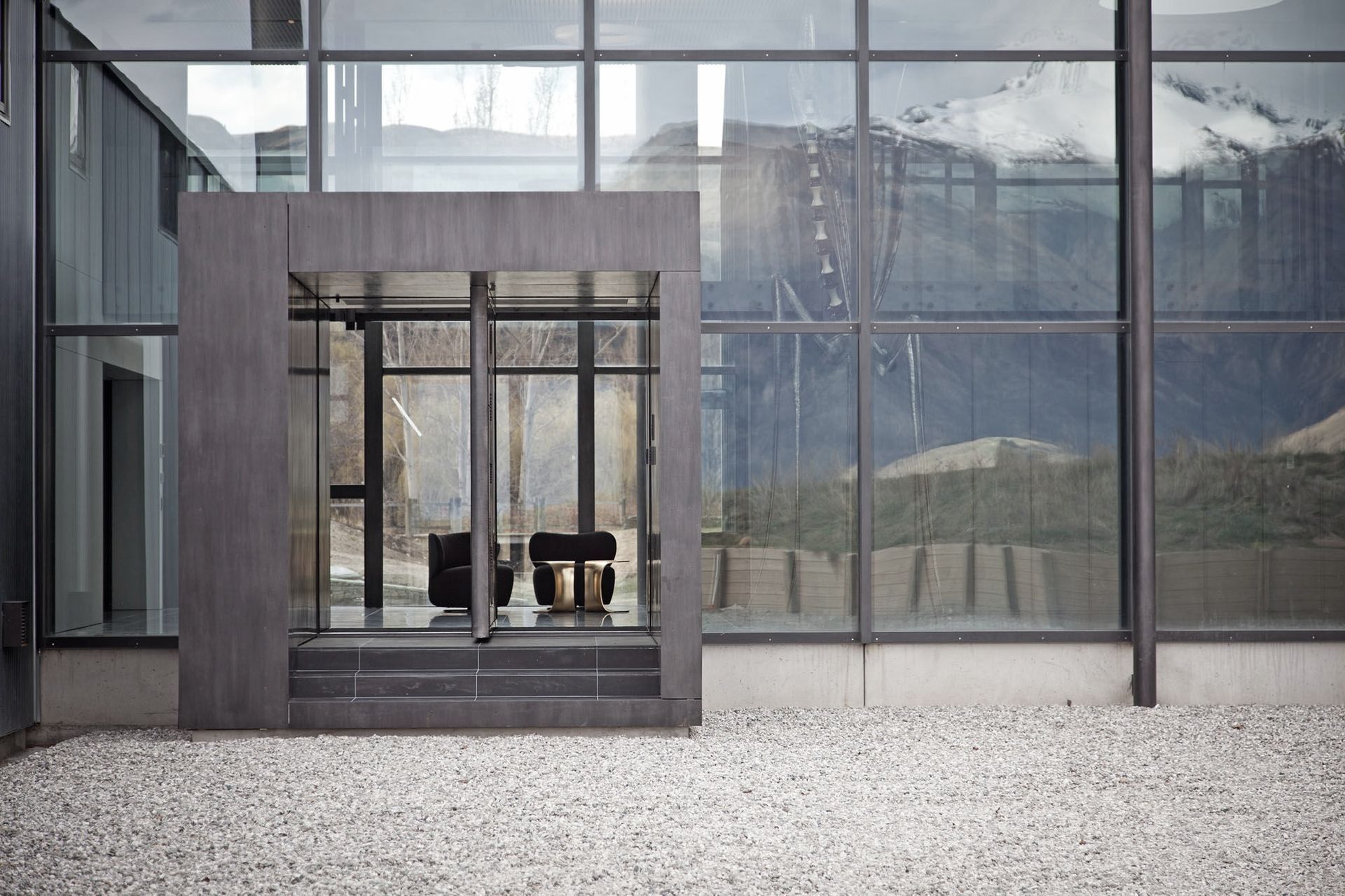 Supporting Image 1 for RBJ