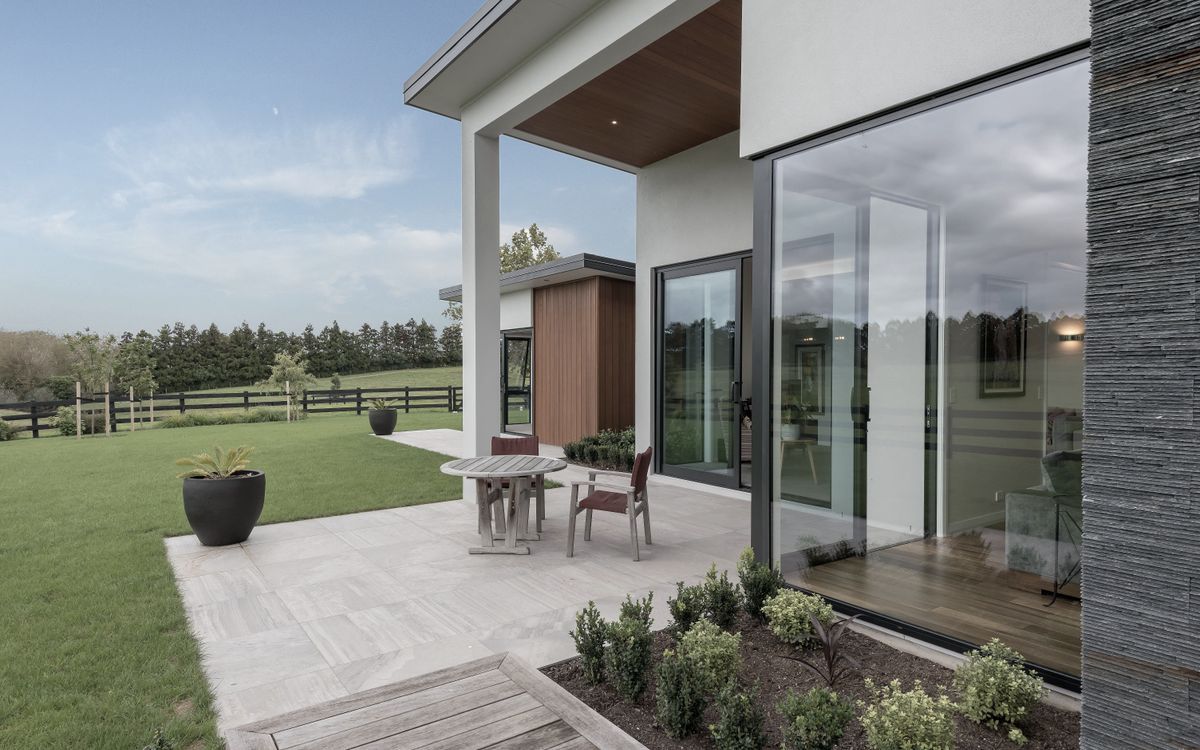 Emandee Homes banner