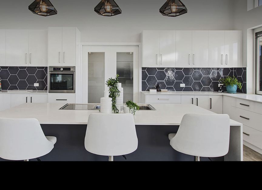 Lavish Constructions