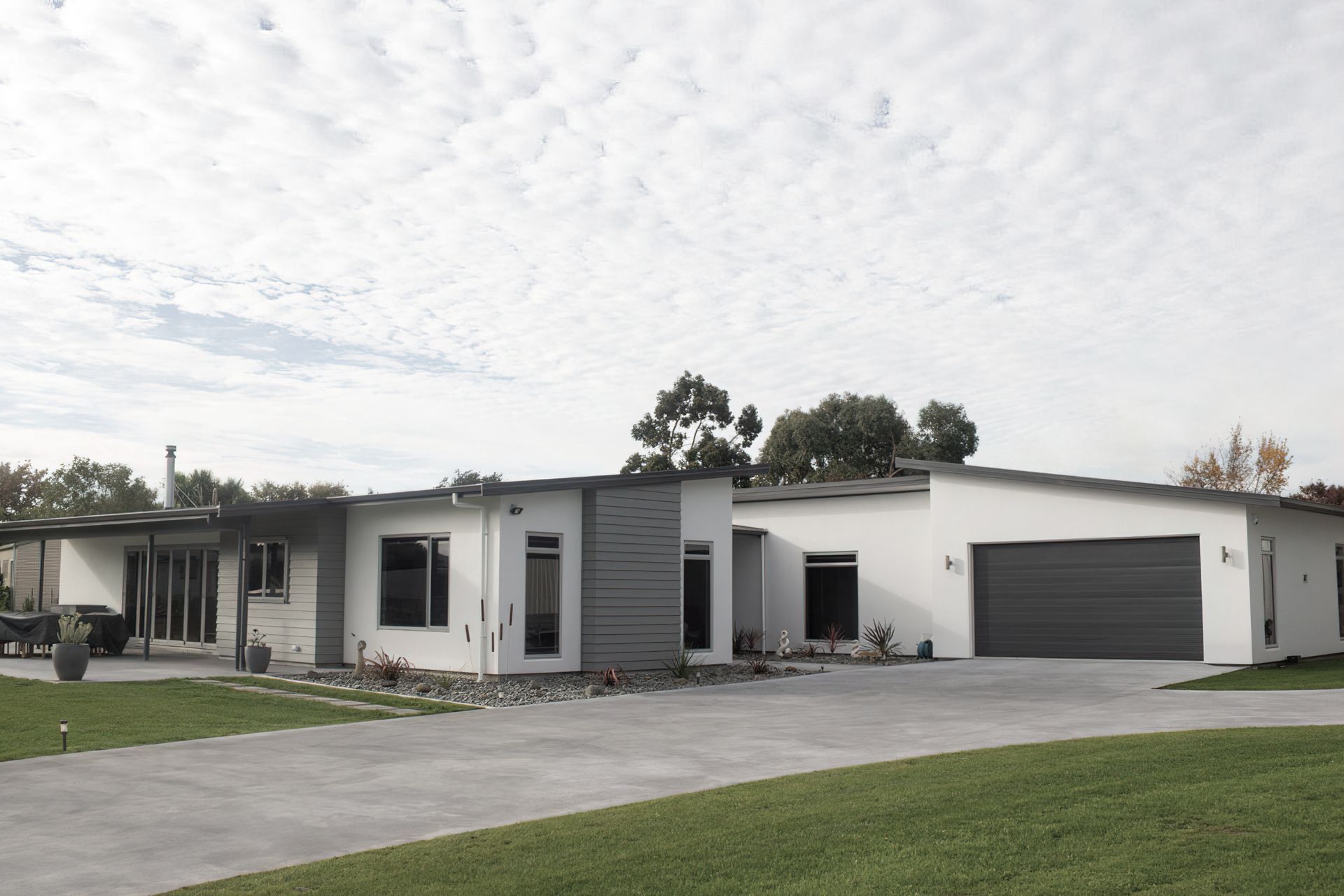 Supporting Image 2 for Simon Penn Building