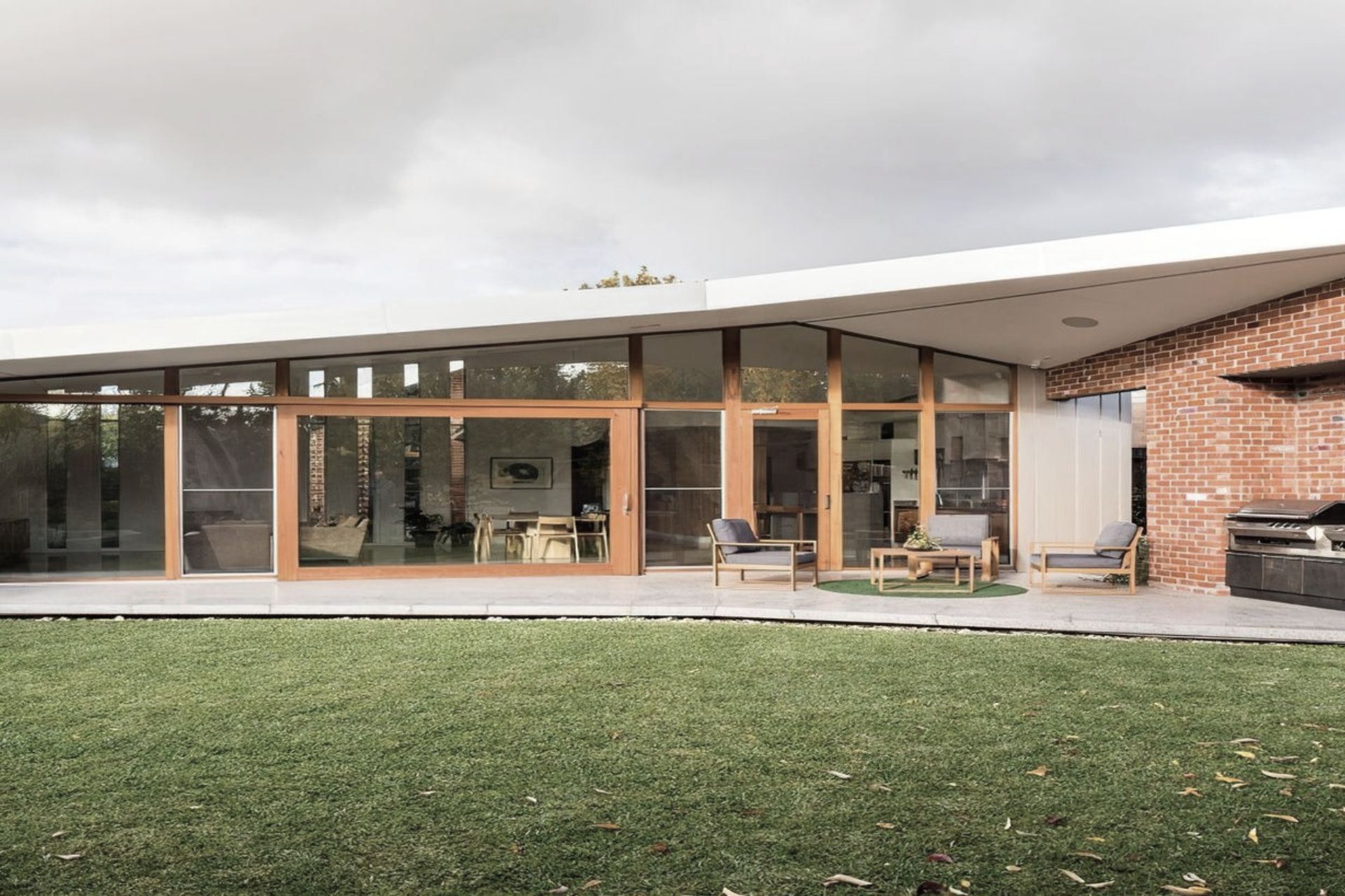 Hero Banner for Weiss Builders