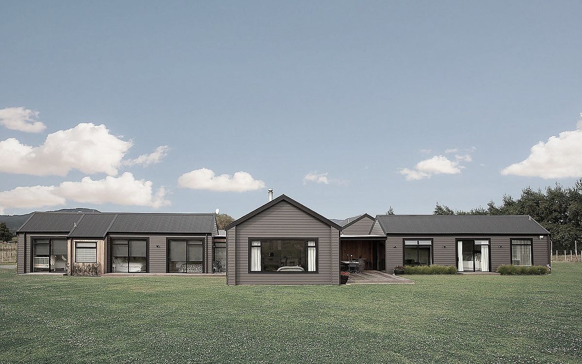 Amon Perry Builders banner