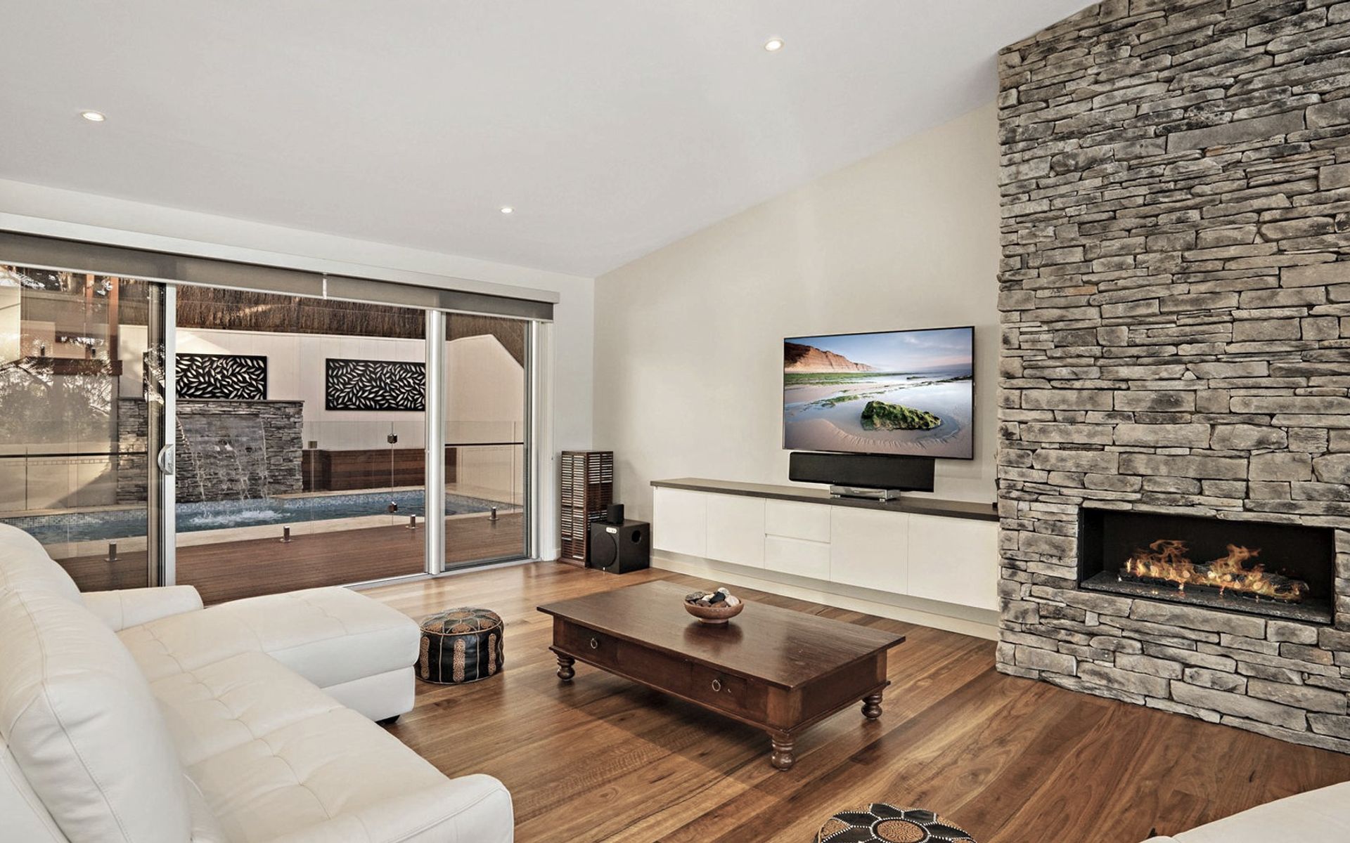 Hero Banner for Central Coast Luxury Homes