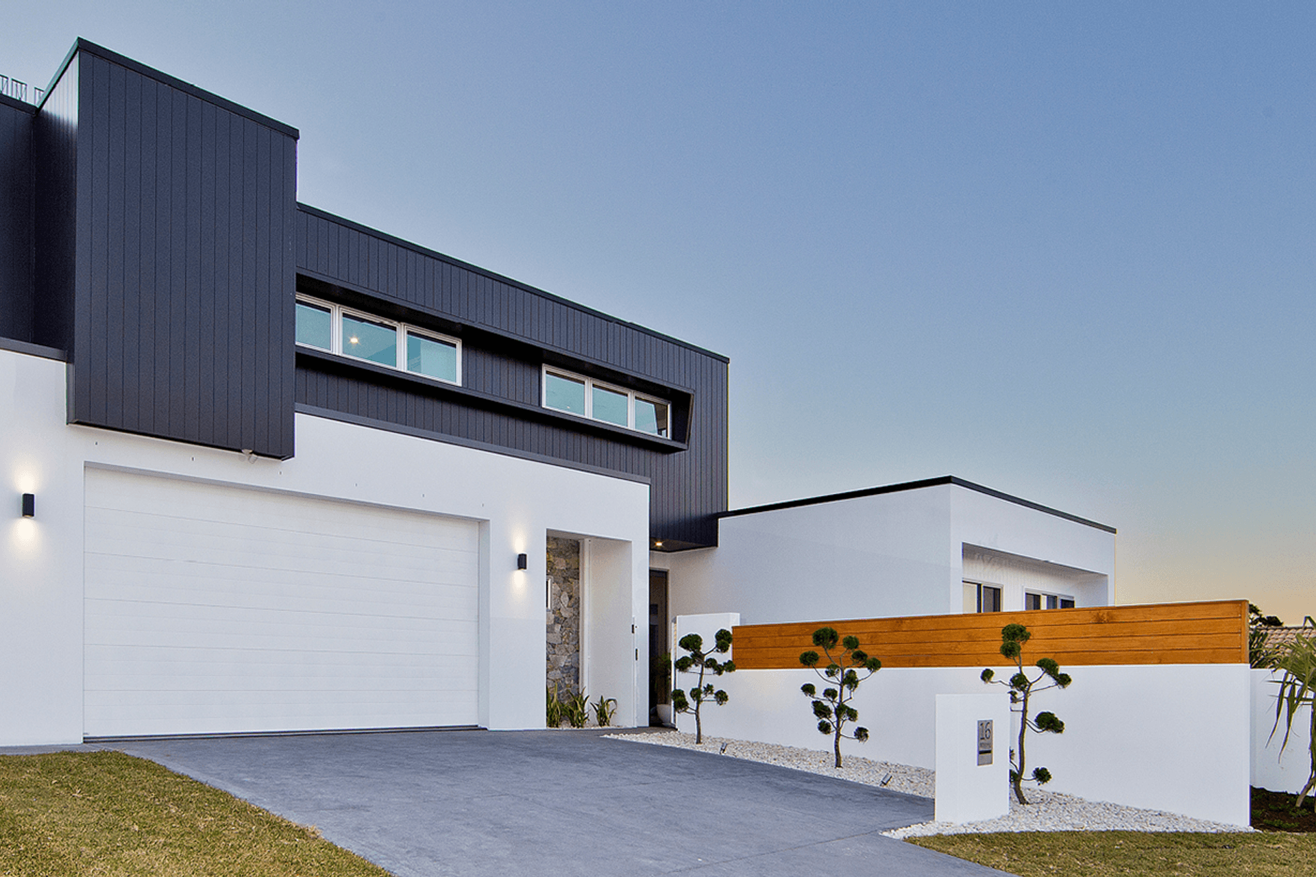 Hero Banner for Torren Bell