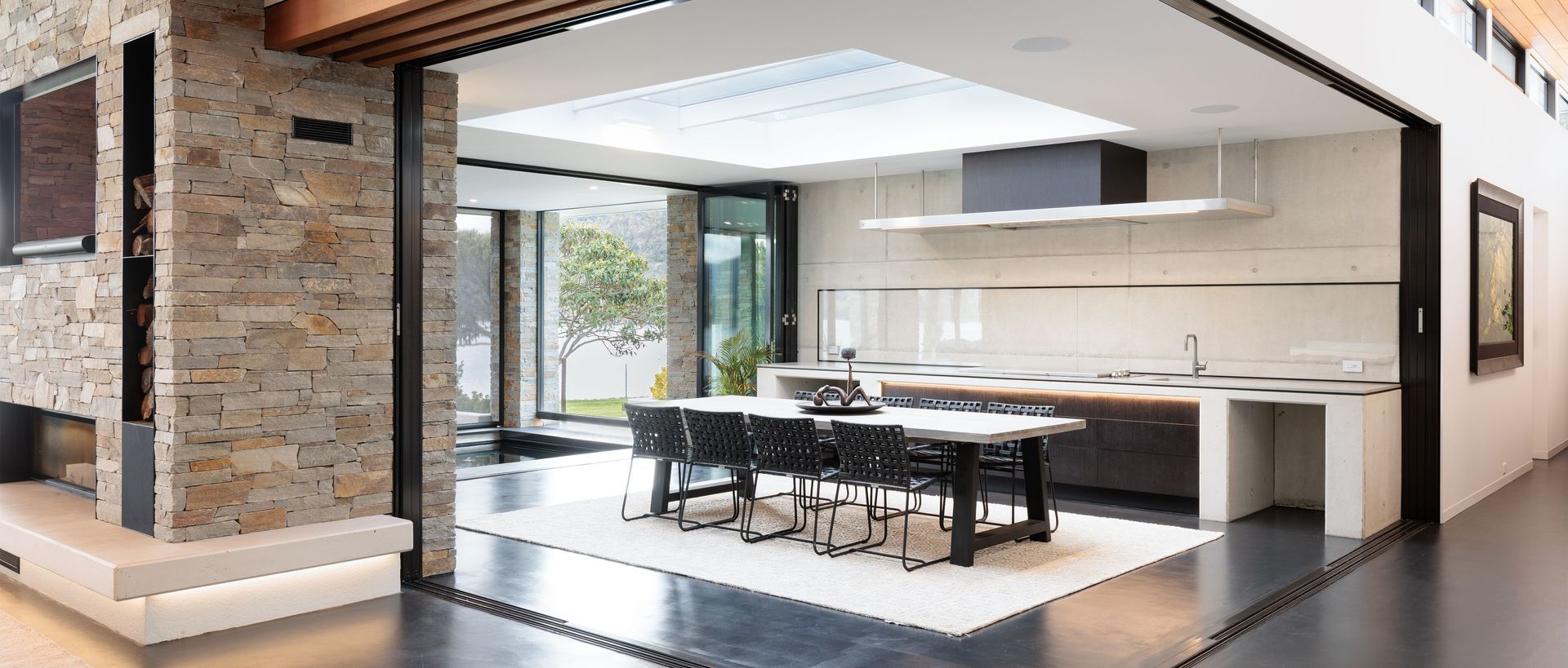Supporting Image 1 for Architectural Window Systems