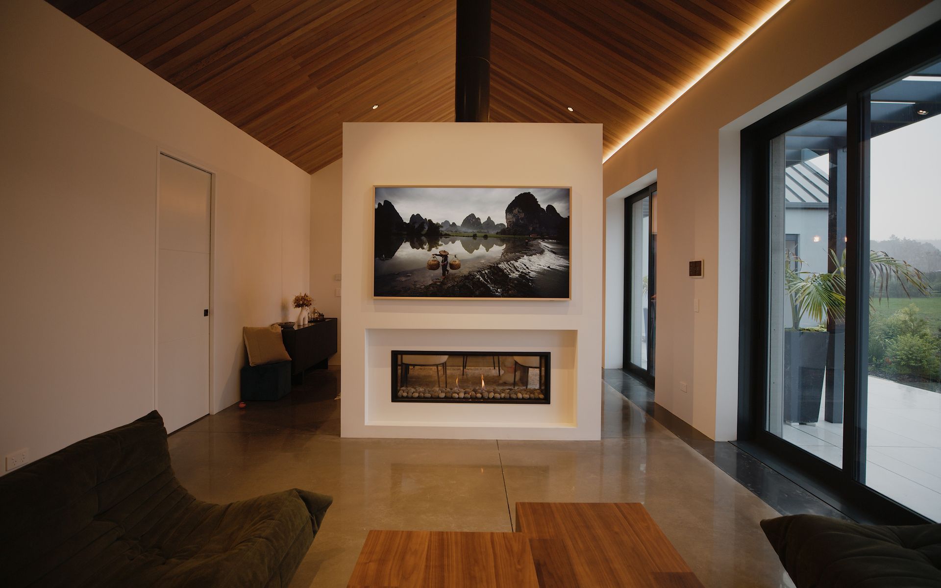 Supporting Image 7 for PeterFell
