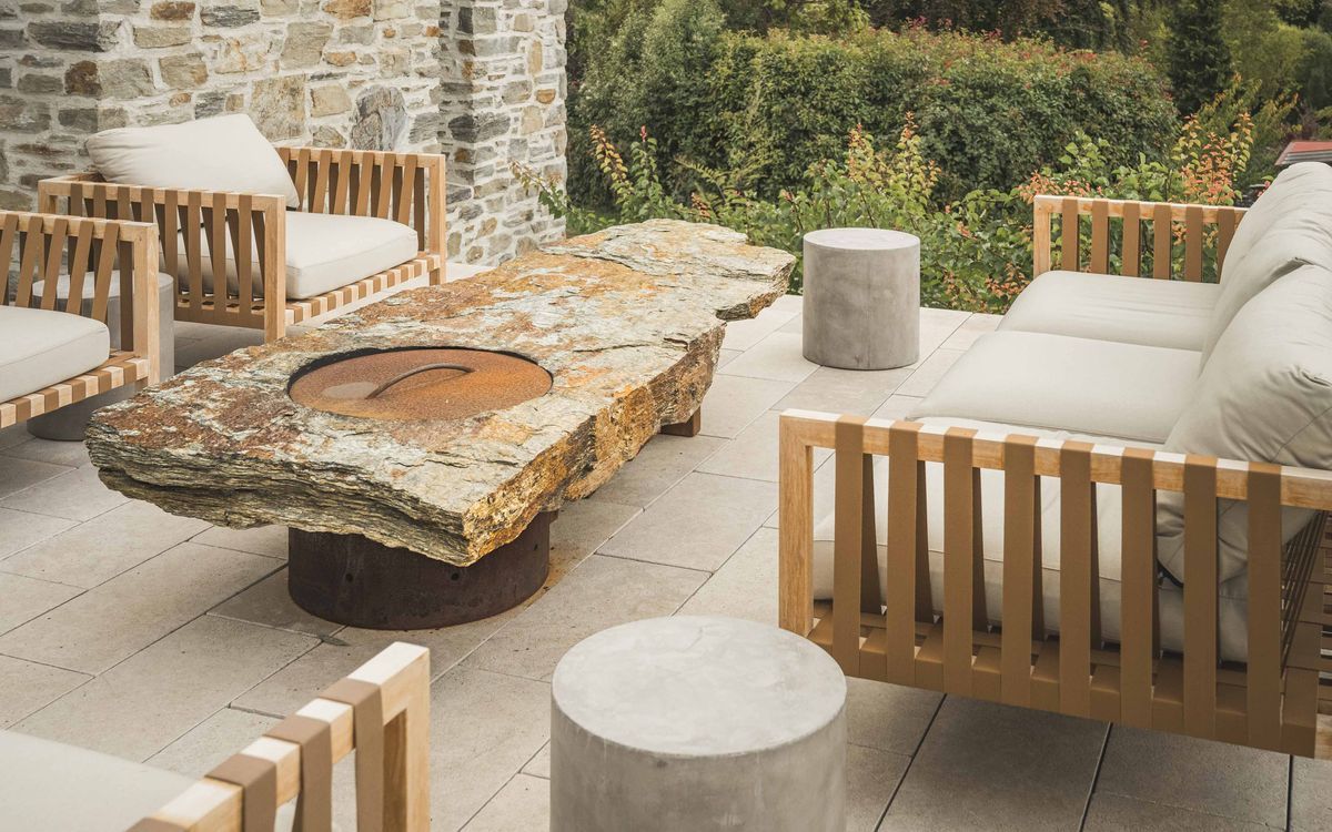 Supporting Image 3 for Island Stone
