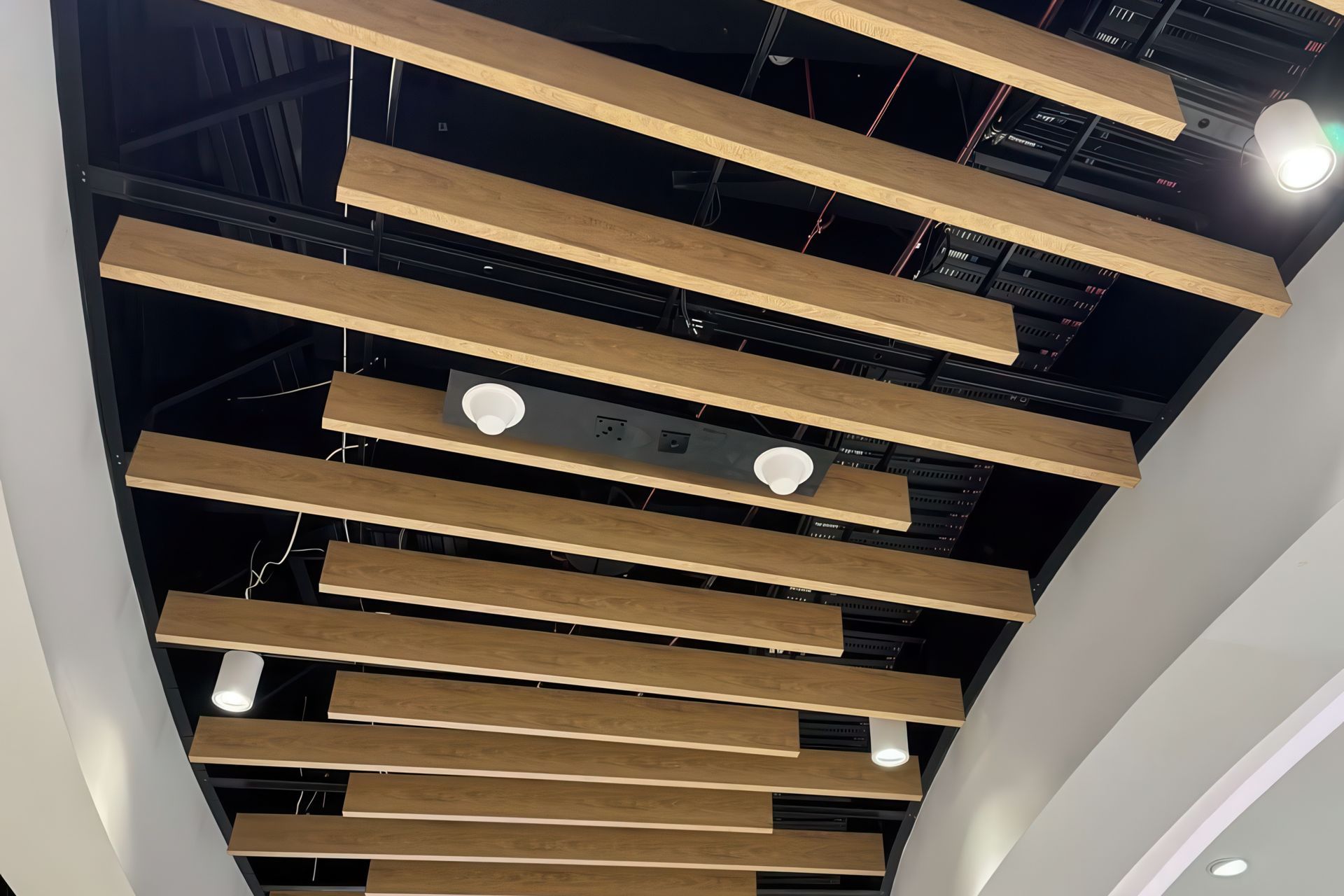 Supporting Image 1 for TNT Construction