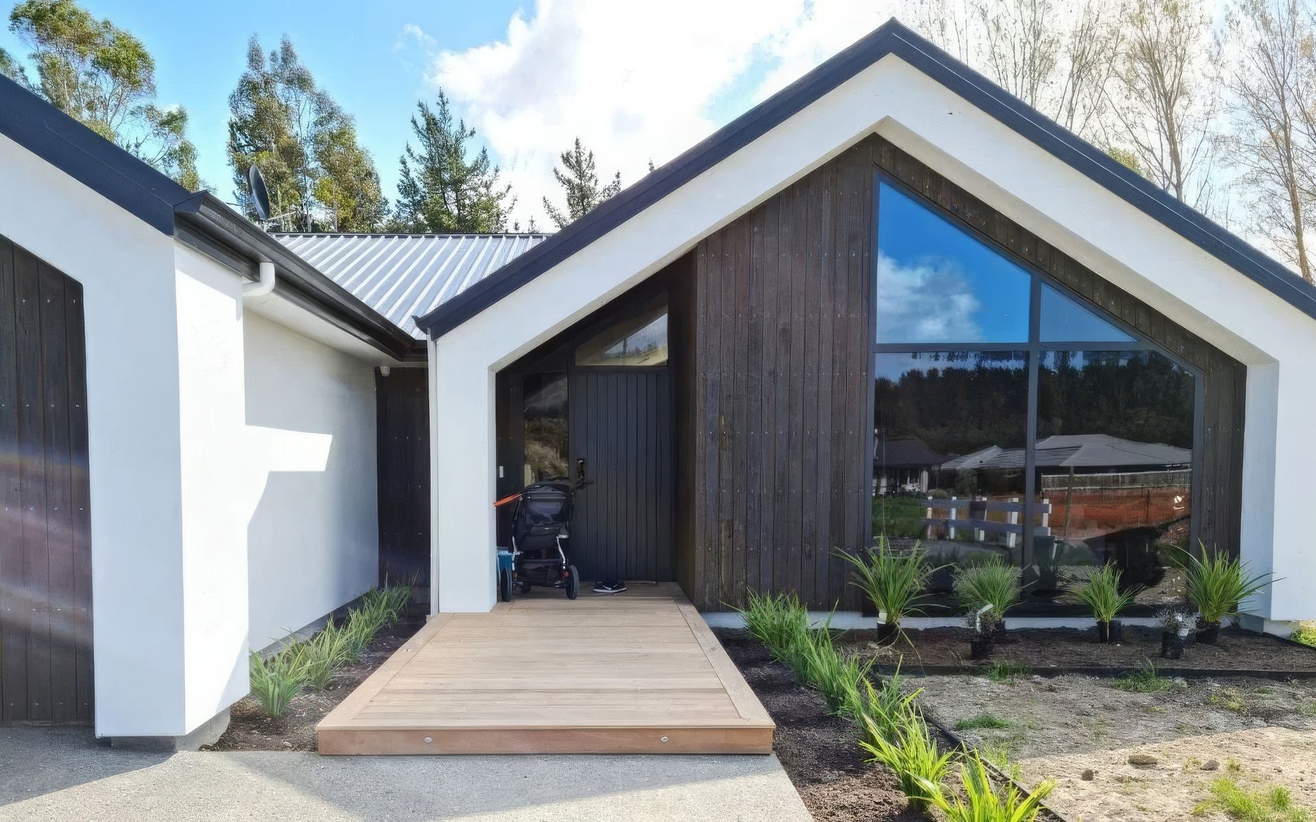 Supporting Image 4 for Hardwood by LMA Timber