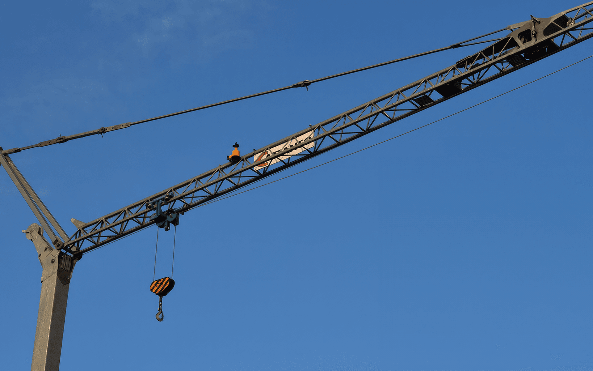 Hero Banner for Bannan Cranes