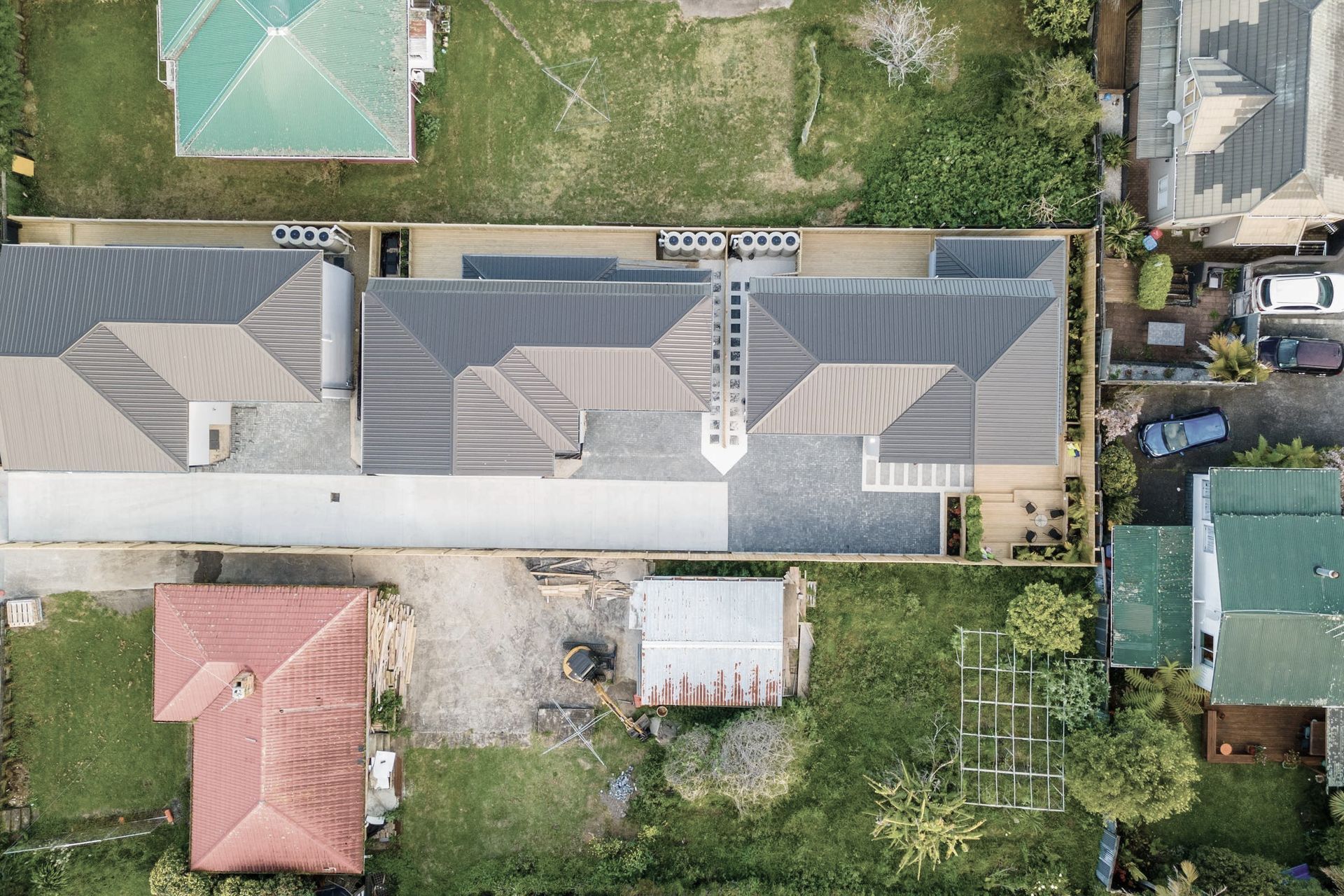 Supporting Image 1 for Menara Construction