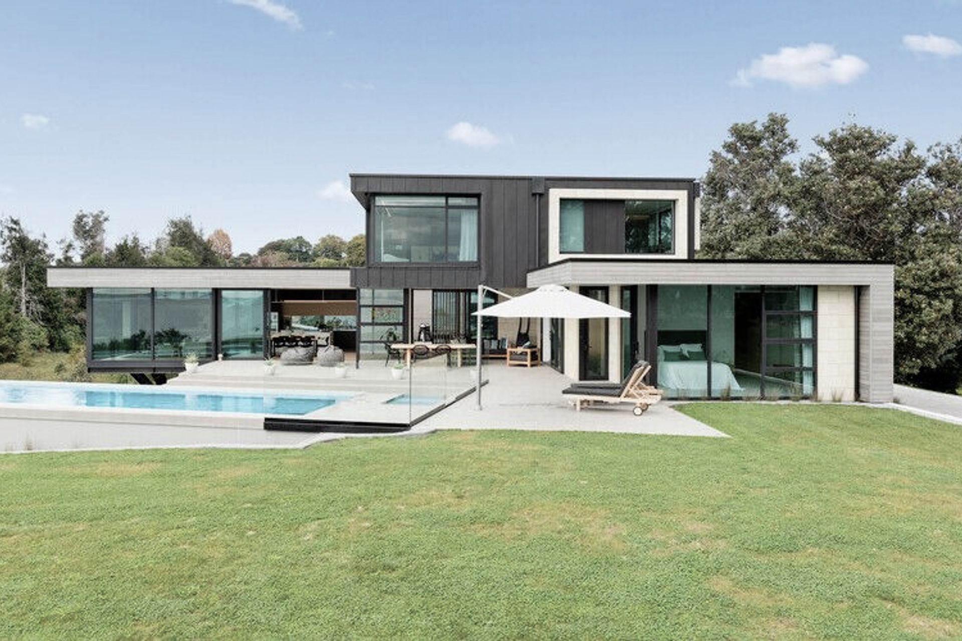 Hero Banner for D & B Construction