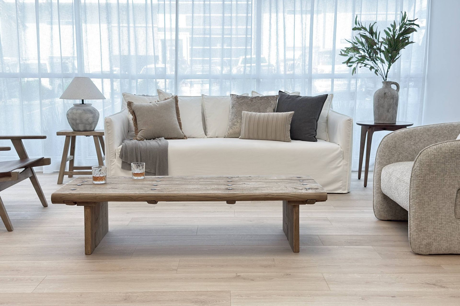 Supporting Image 3 for Capulet