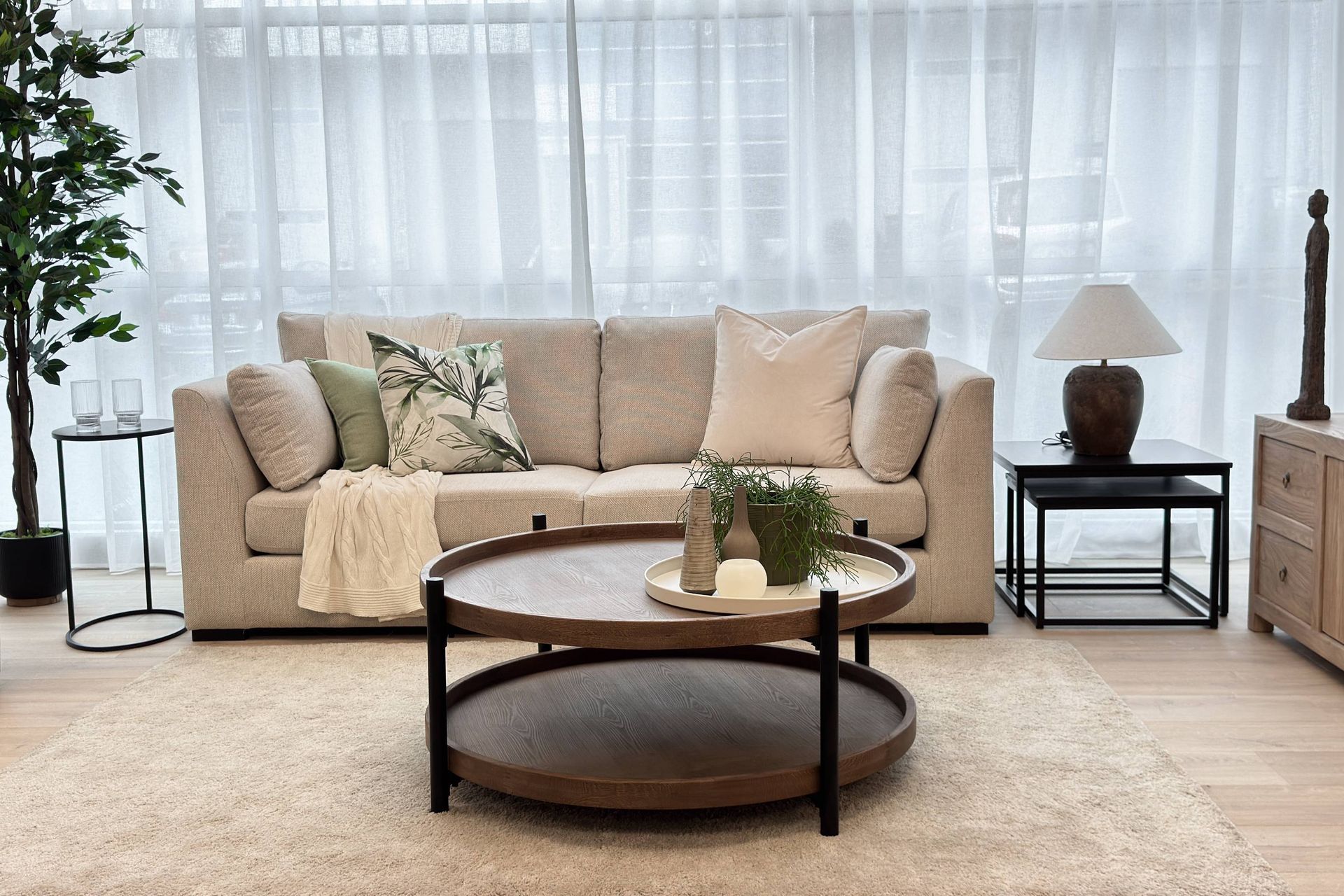 Supporting Image 5 for Capulet