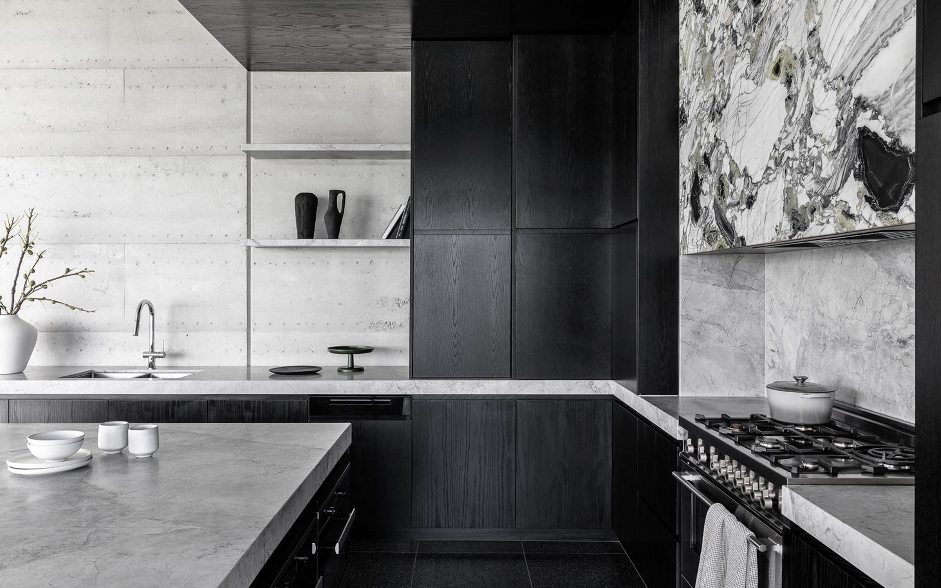 Supporting Image 1 for Clamor Cabinets