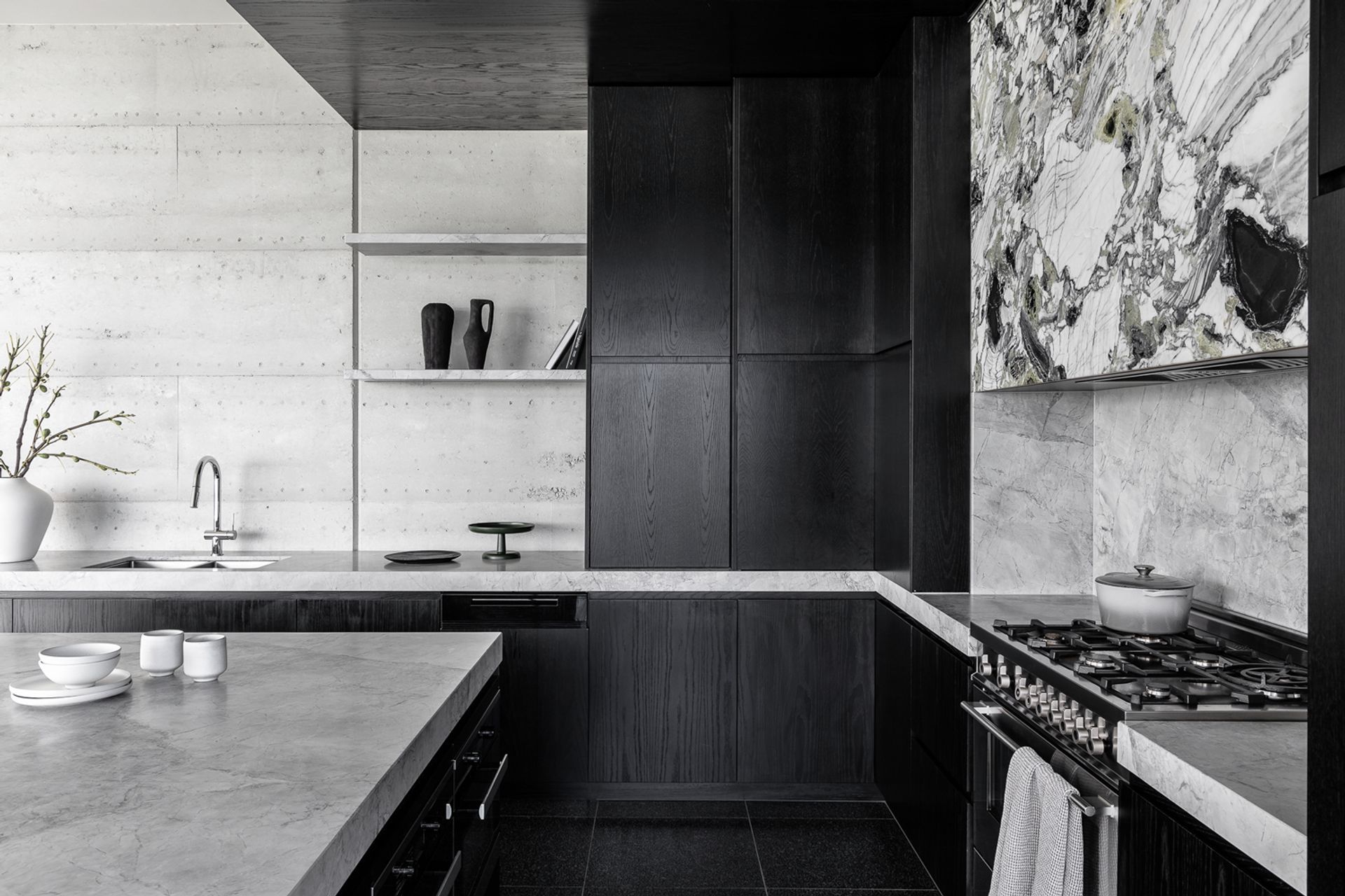 Supporting Image 1 for Clamor Cabinets