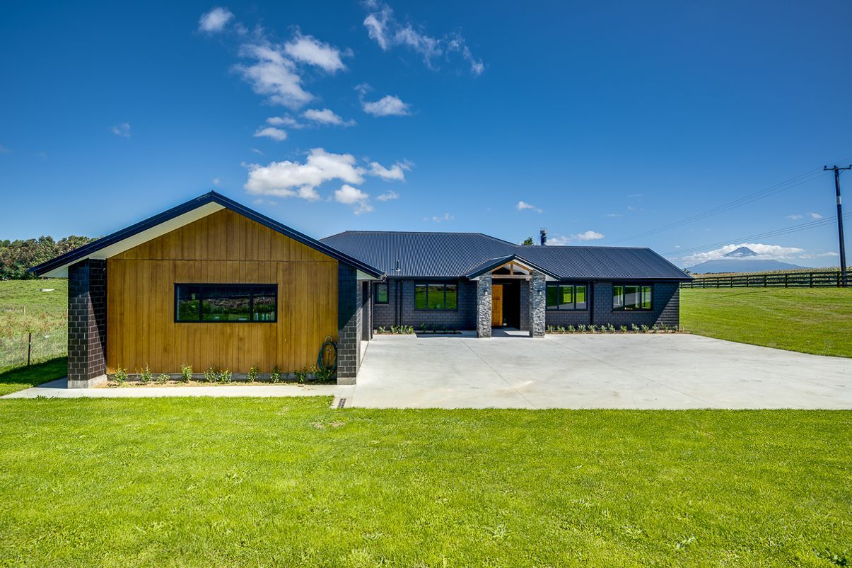 Ohangai Rd, Hawera - Designed & Built by Slate Architecture & Construction