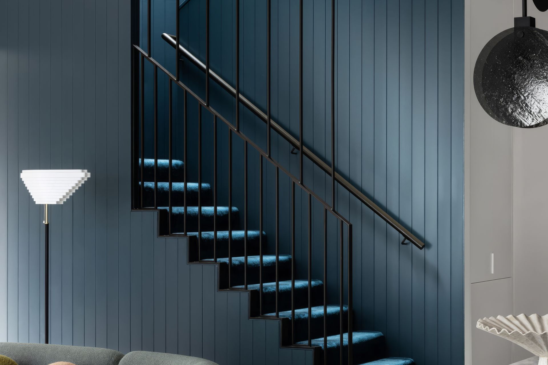 Hero Banner for Ari Alexander Design Group