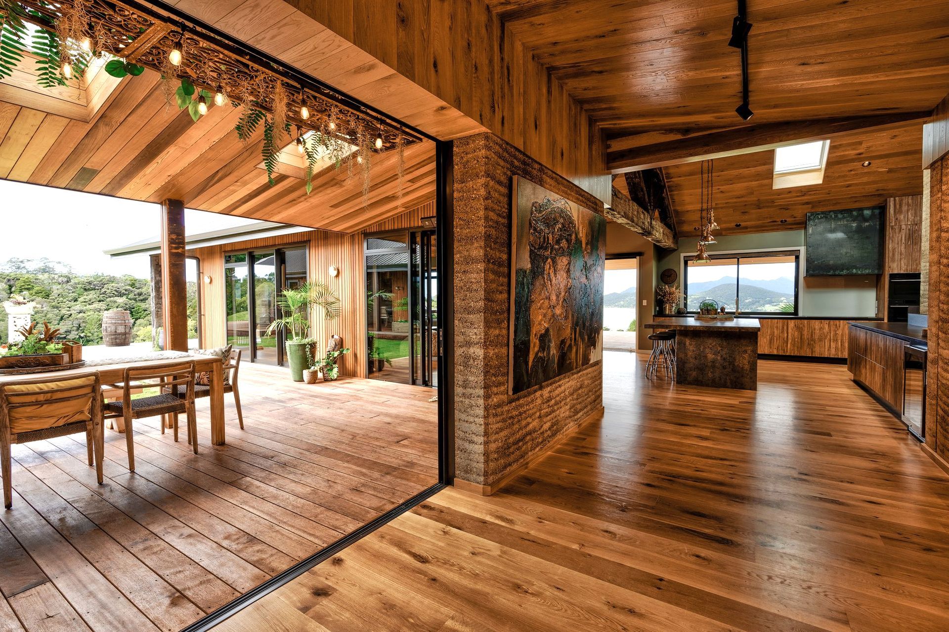 Hero Banner for Integrated Electrical & Solar