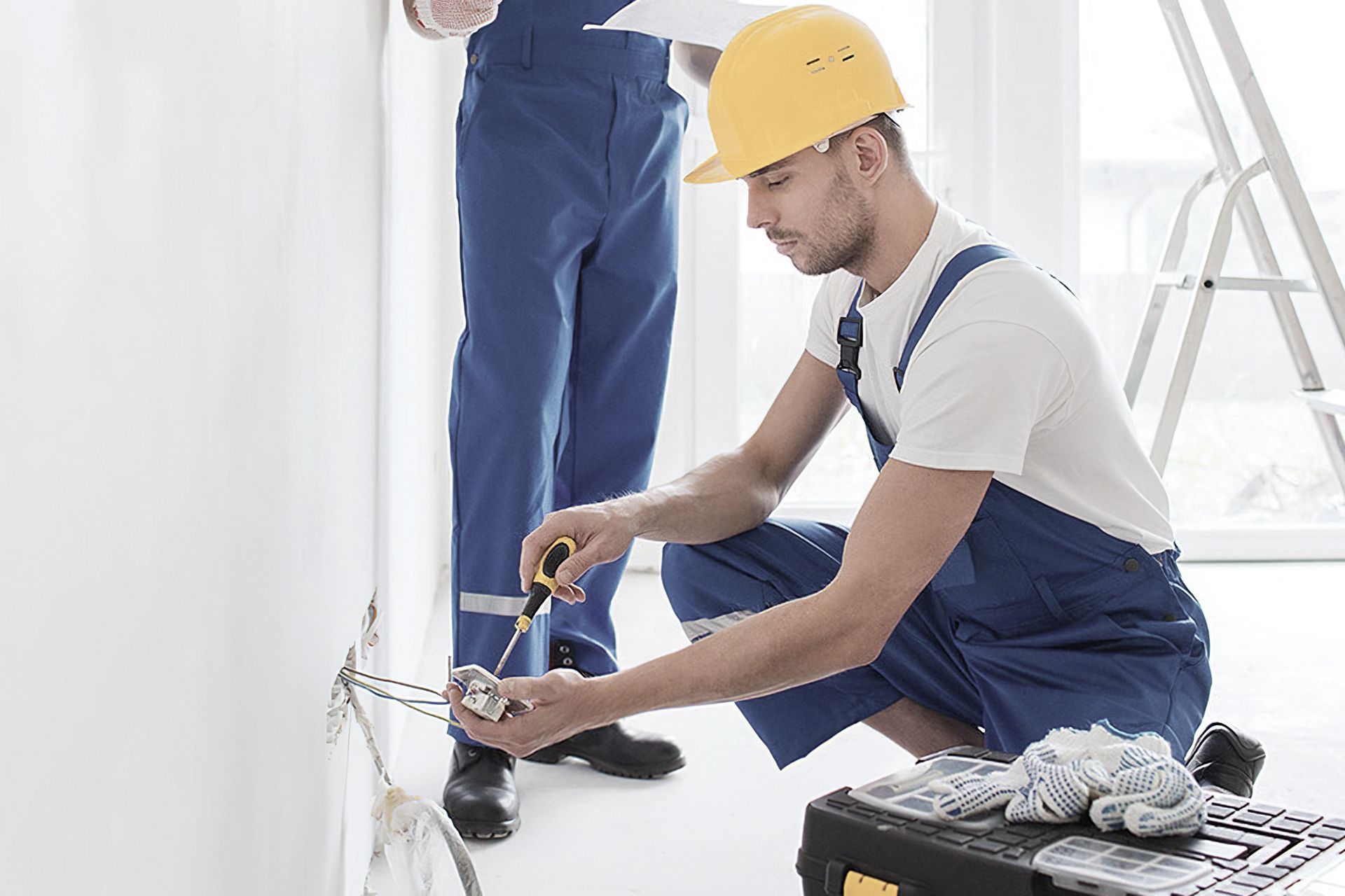 Hero Banner for Valiant Electrical