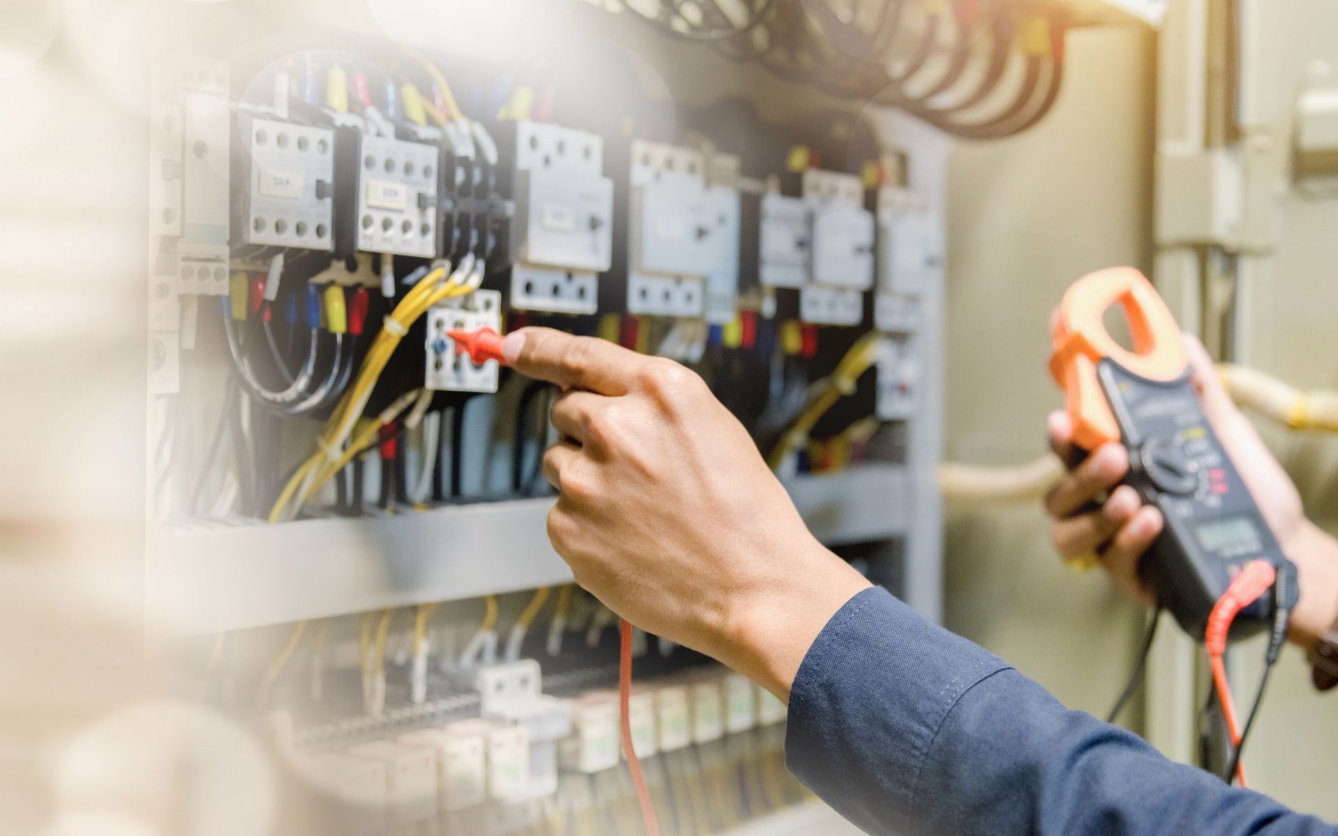 Hero Banner for Progressive Electrics