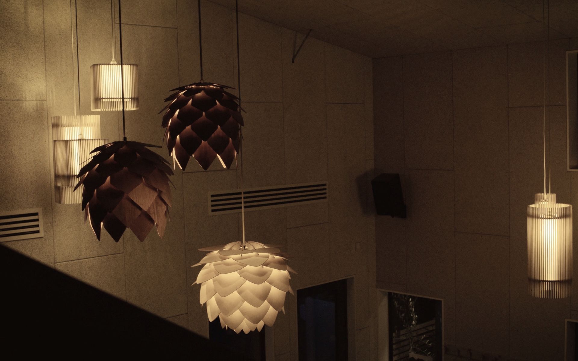 Hero Banner for Pretty Sweet Lighting