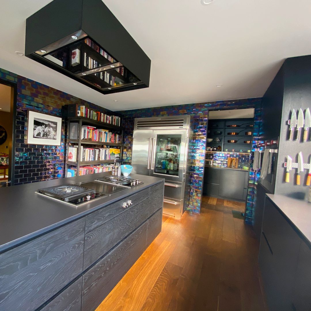 Tomba Tiling