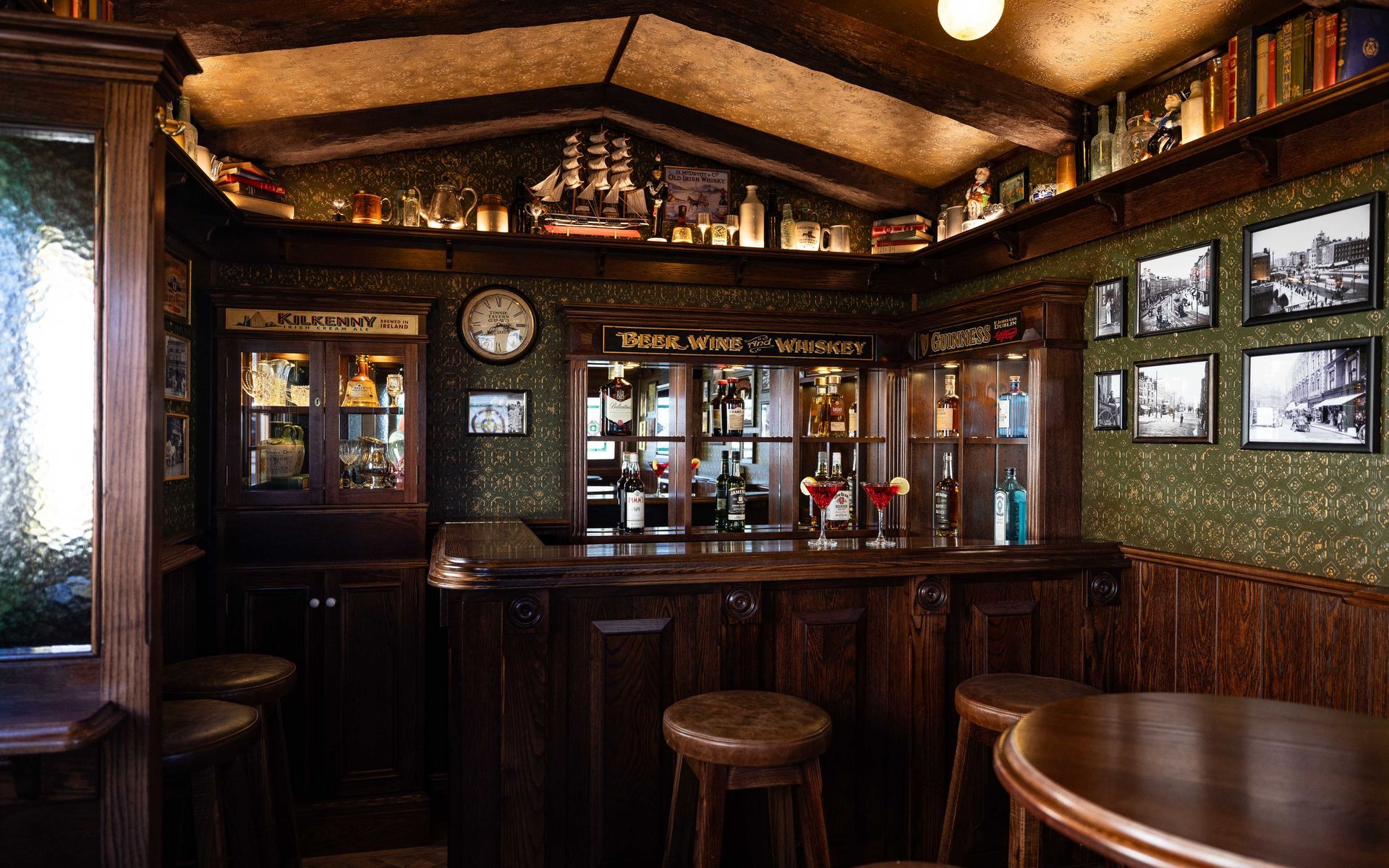 Supporting Image 1 for My Little Pub