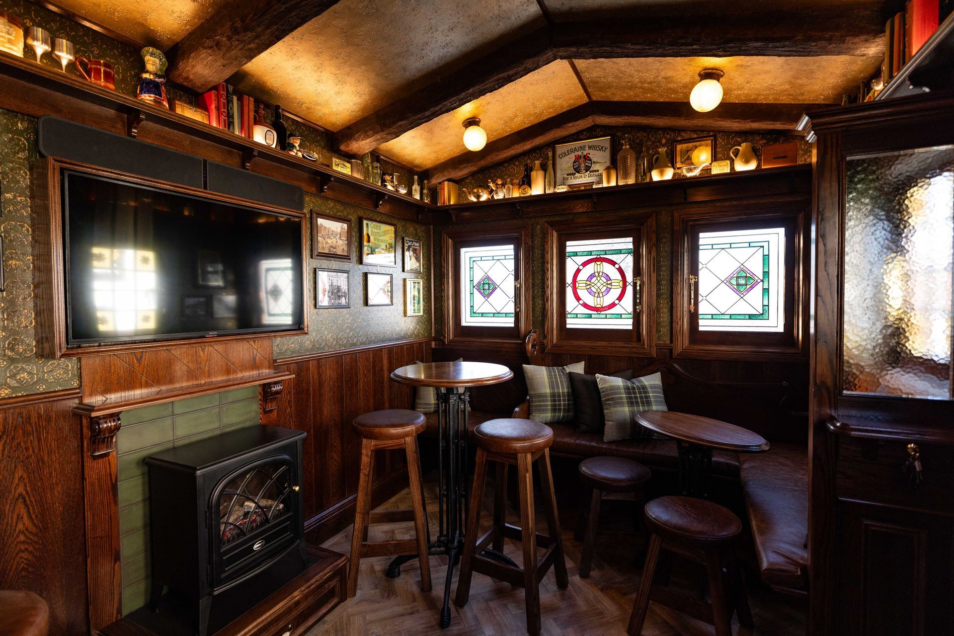Supporting Image 7 for My Little Pub