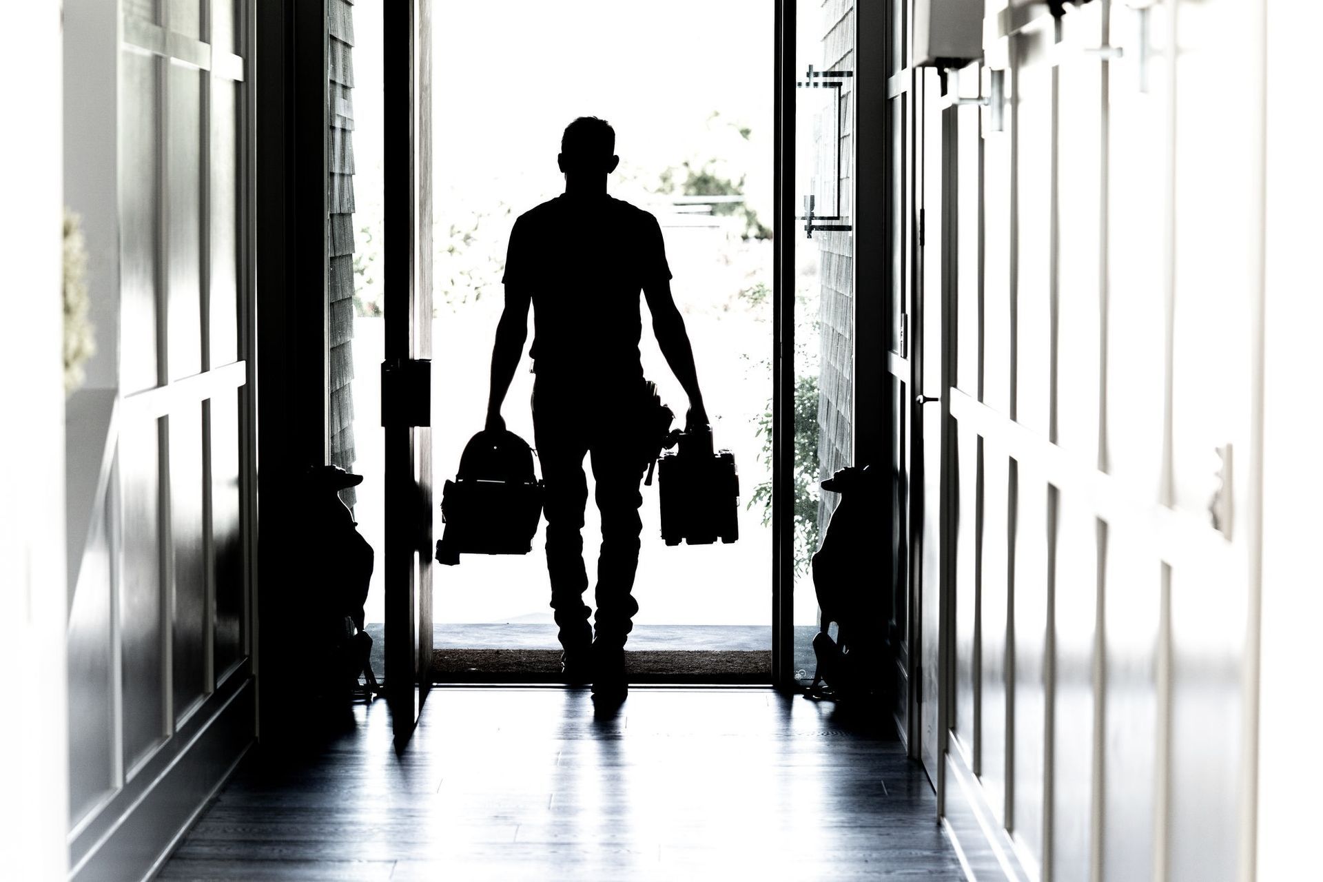 Supporting Image 2 for Hang