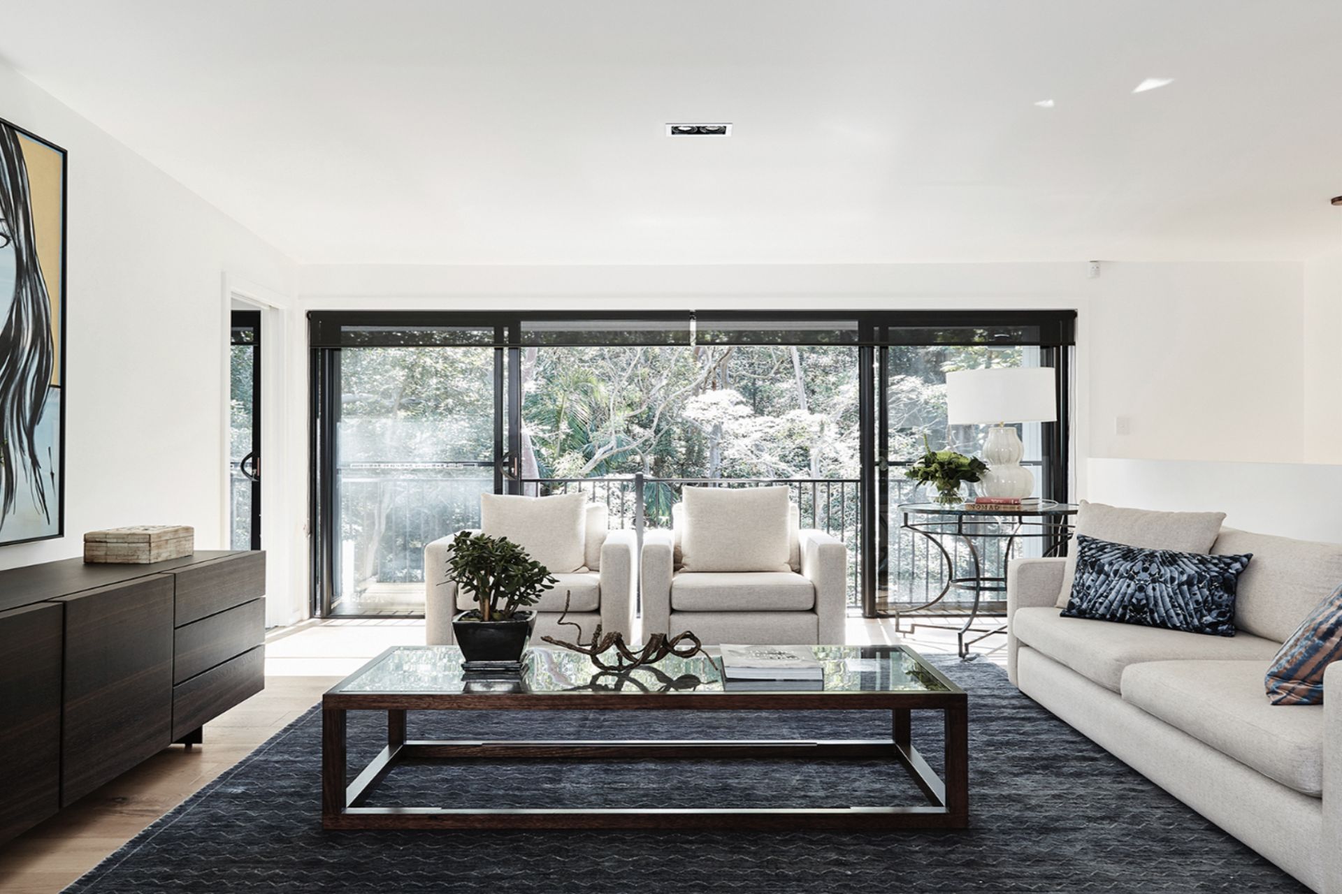 Hero Banner for STILLONE