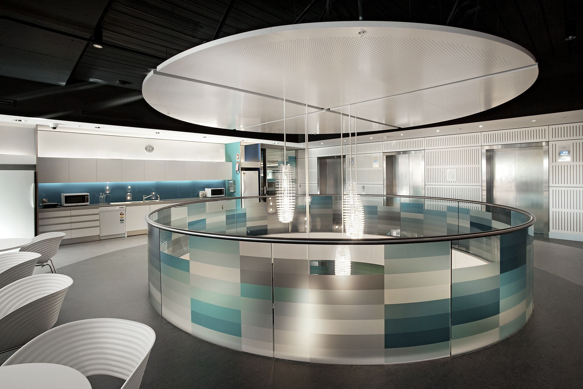 Supporting Image 3 for Geyer Design