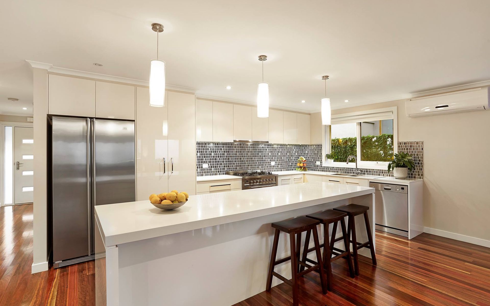 Supporting Image 2 for White Pebble Interiors