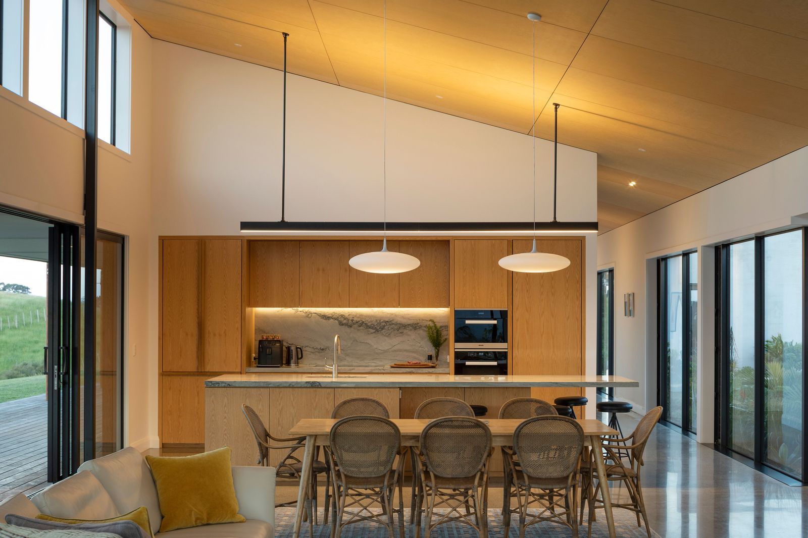 Fluid Interiors
